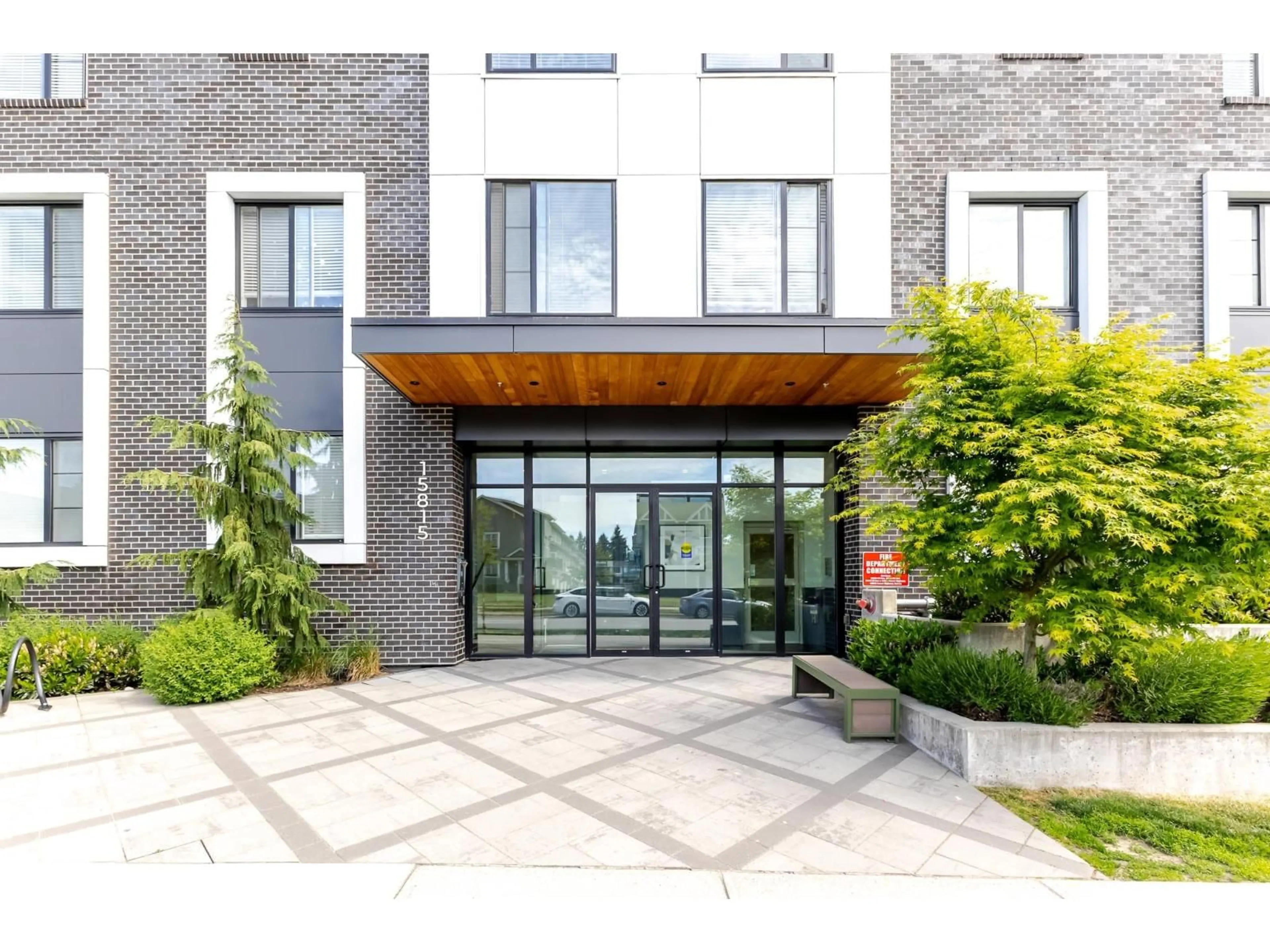 Unknown for 206 - 15815 85 AVENUE, Surrey British Columbia V4N6X5
