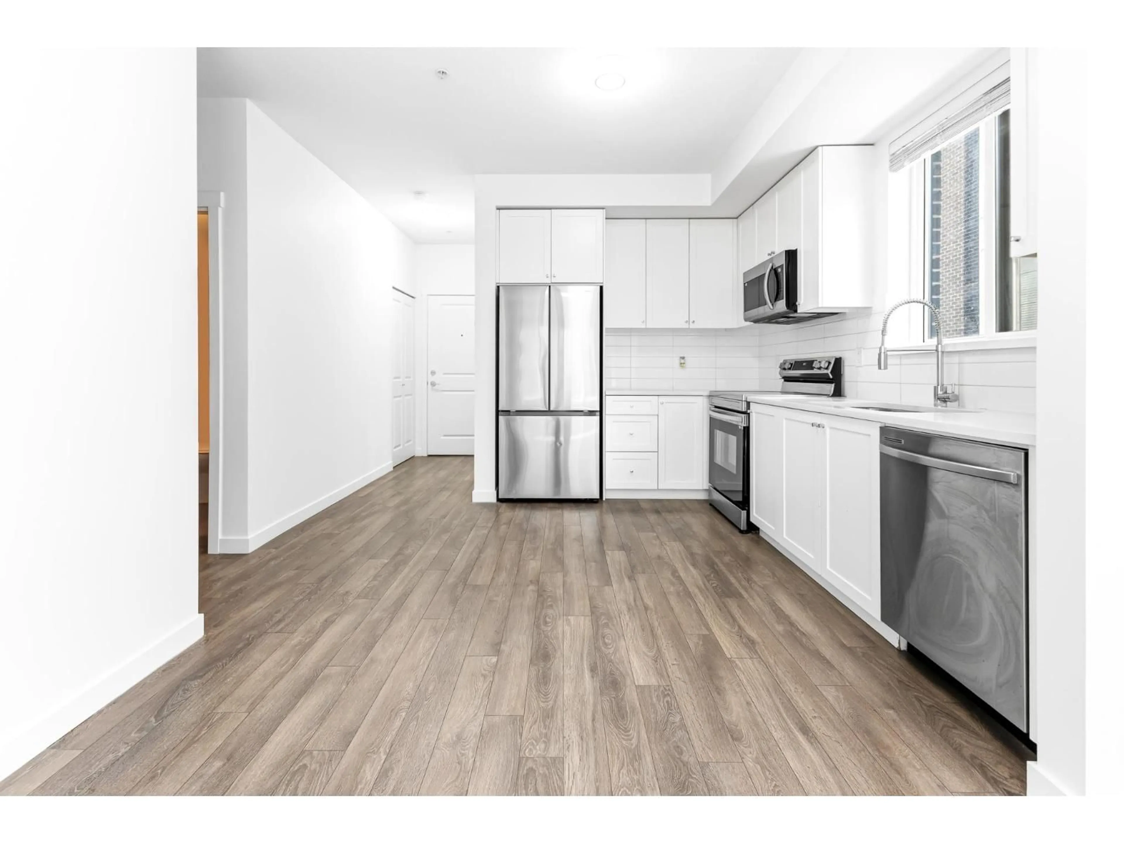 Unknown for 206 - 15815 85 AVENUE, Surrey British Columbia V4N6X5
