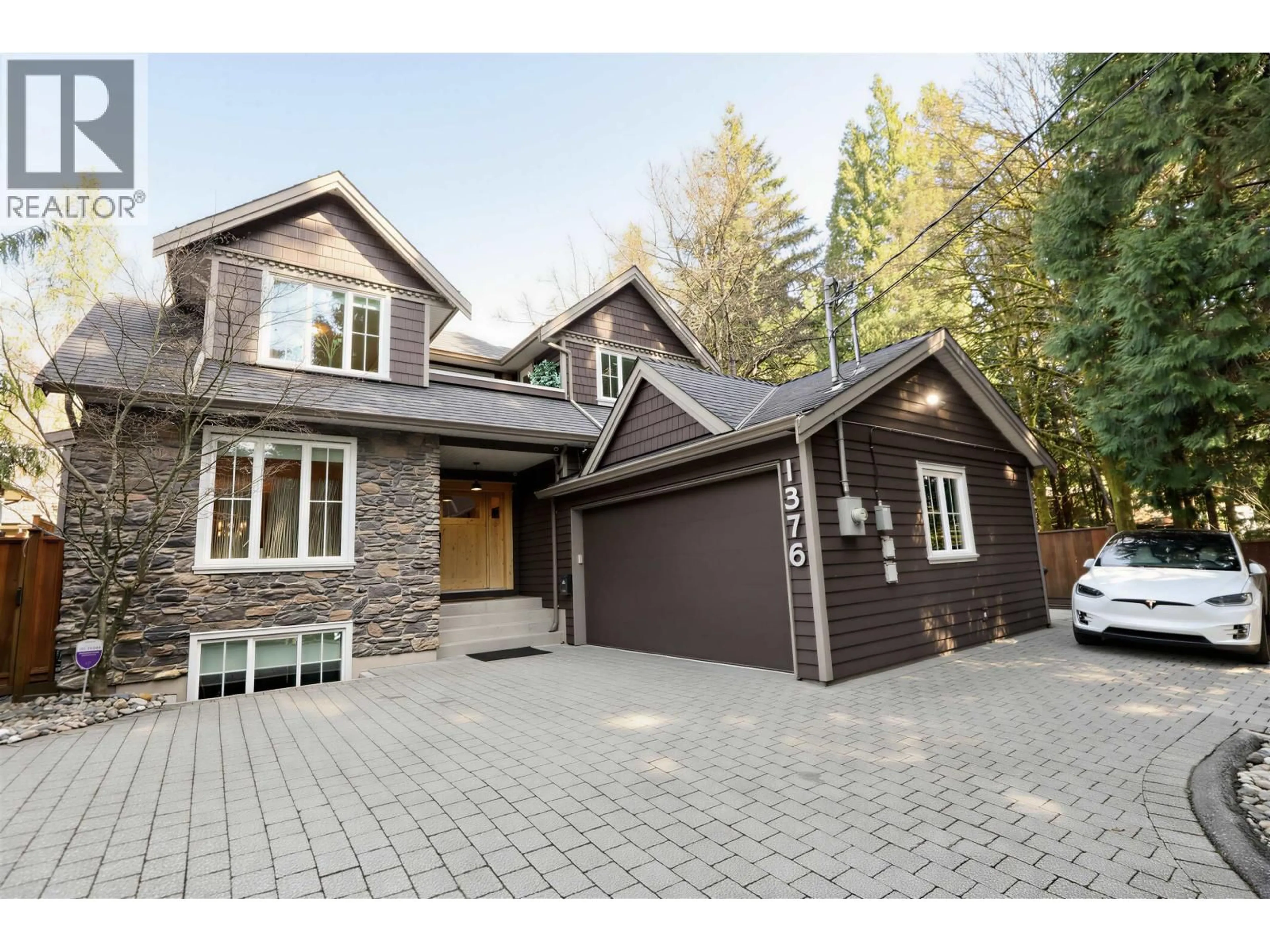 Unknown for 1376 DYCK ROAD, North Vancouver British Columbia V7K1S2
