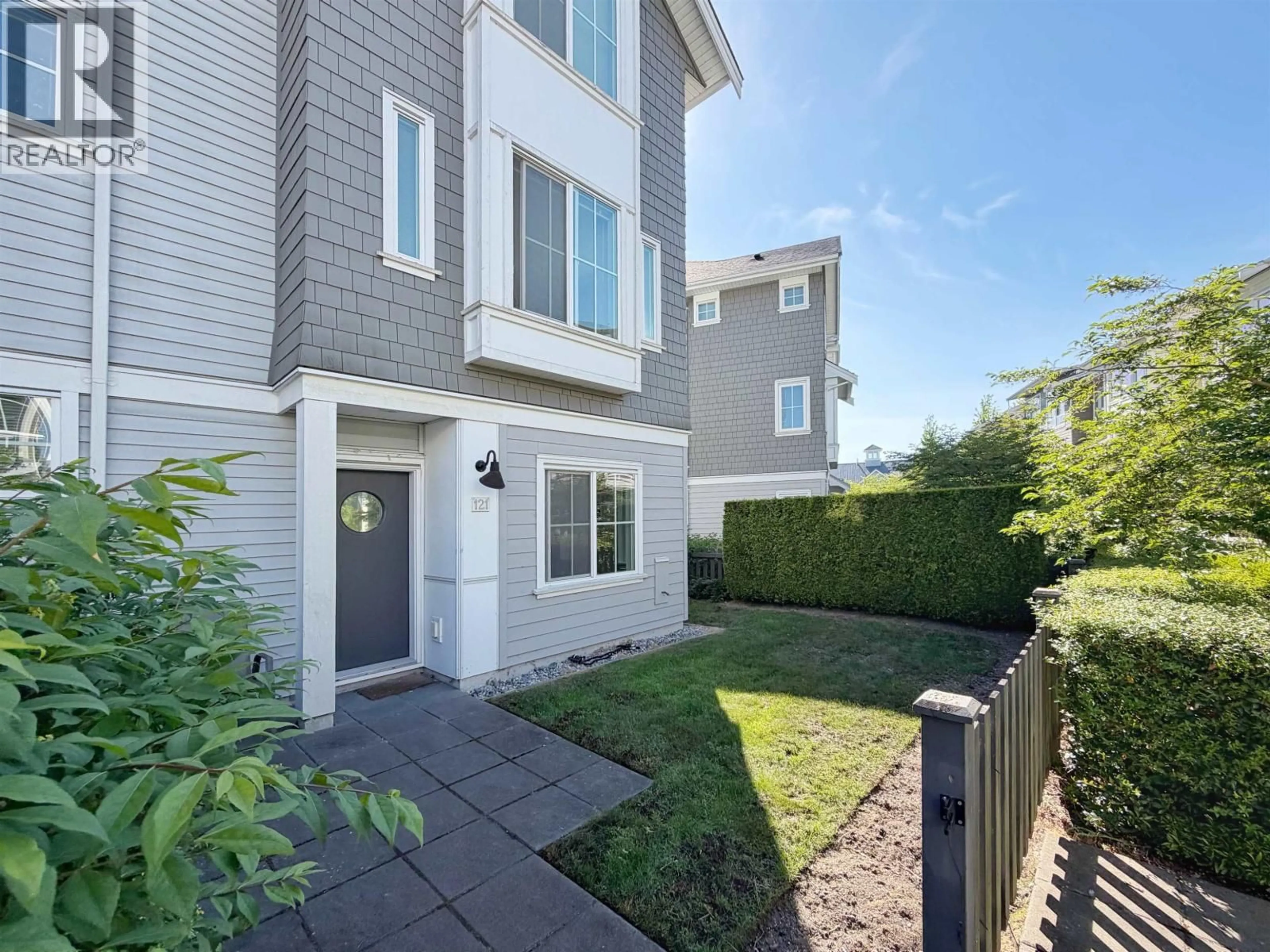 Unknown for 121 - 5550 ADMIRAL WAY, Ladner British Columbia V4K0C4