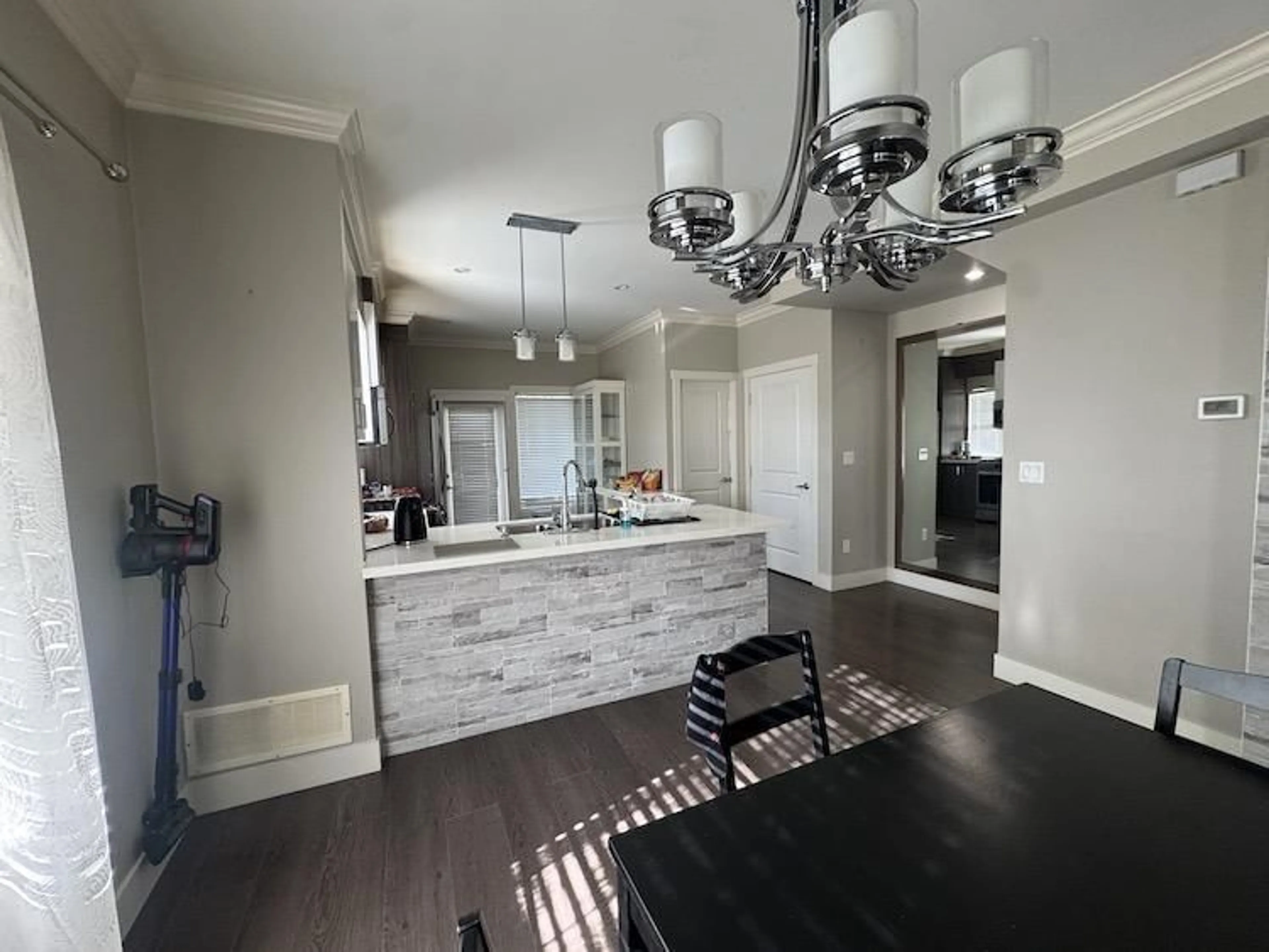 Open concept kitchen, unknown for 76 - 19097 64 AVENUE, Surrey British Columbia V3S6X5