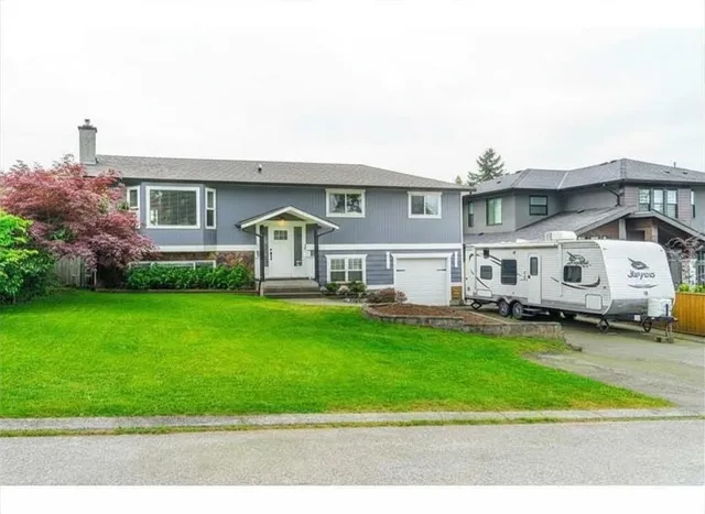 18120 58A AVENUE, Surrey 2