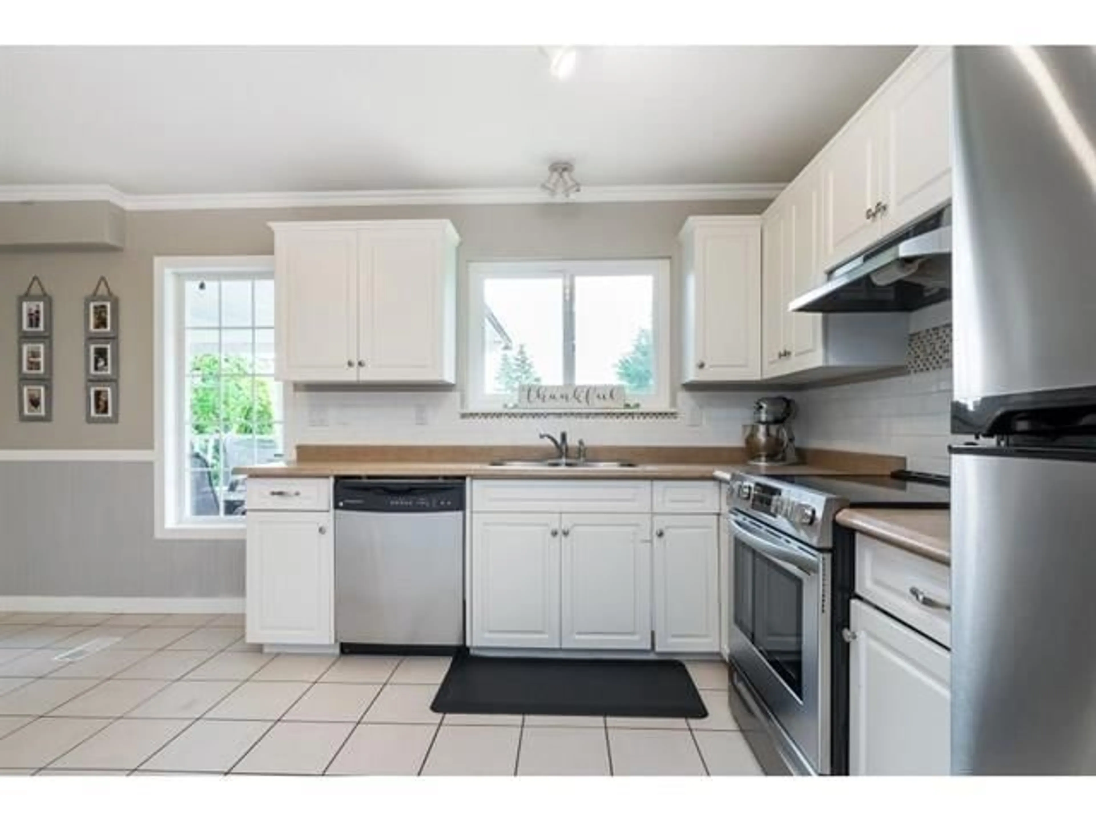 Unknown for 18120 58A AVENUE, Surrey British Columbia V3S1N6