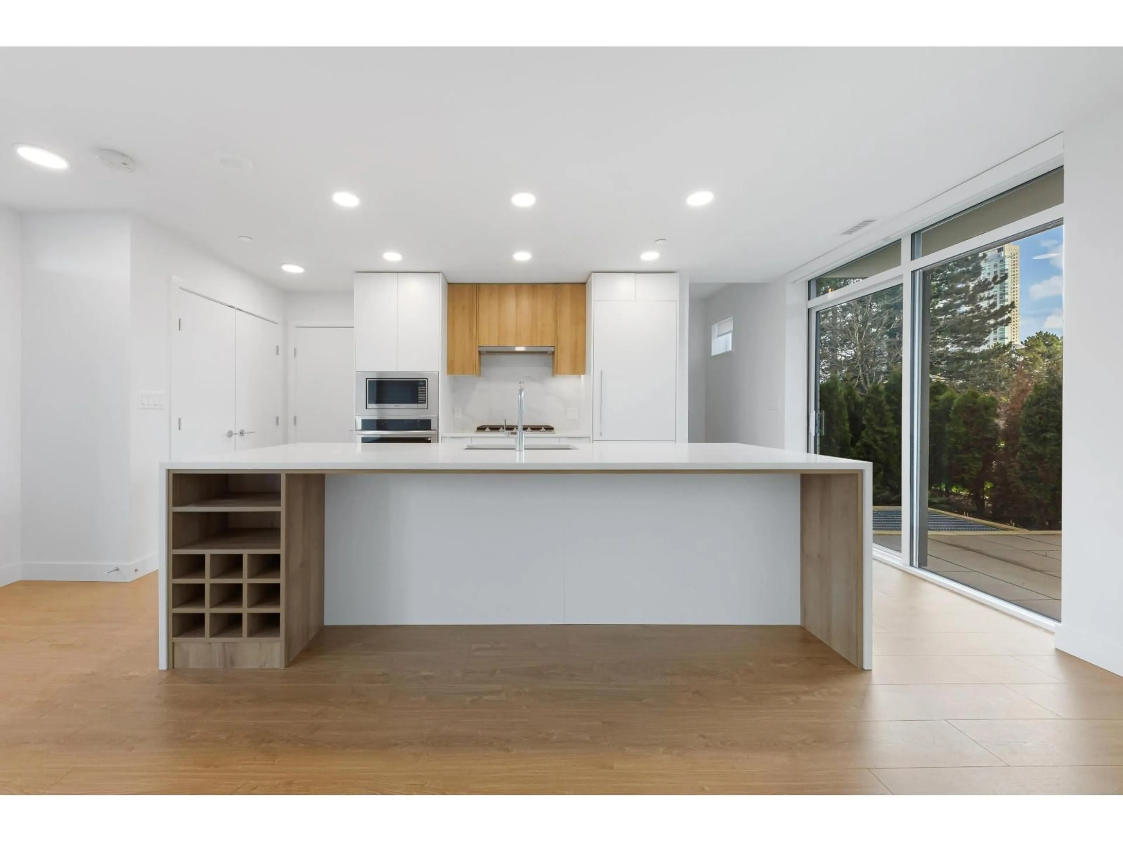 Unknown for 4 - 10160 133 STREET, Surrey British Columbia V3T0S4
