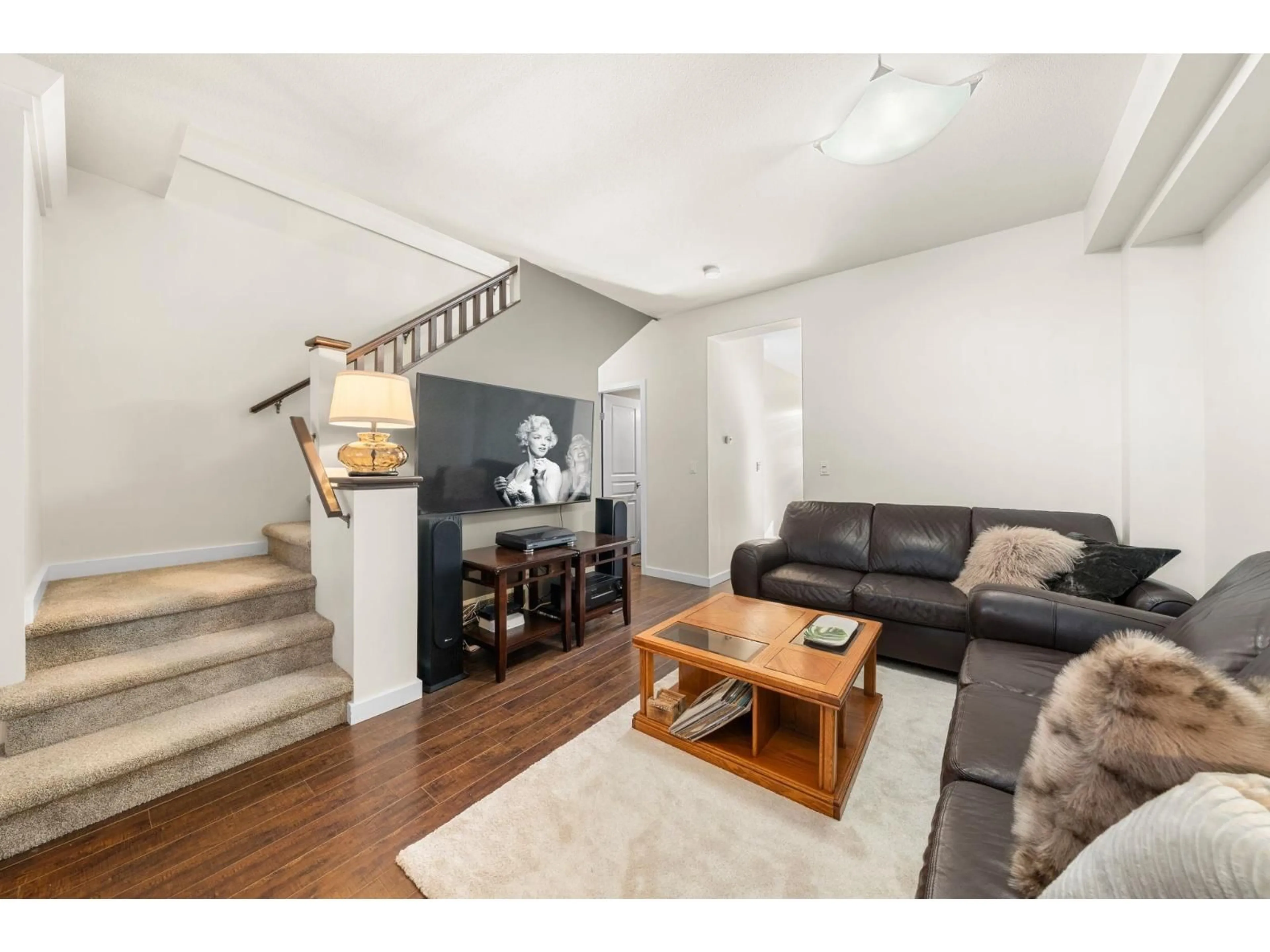 Unknown for 41 - 2678 KING GEORGE BOULEVARD, Surrey British Columbia V4P1H6