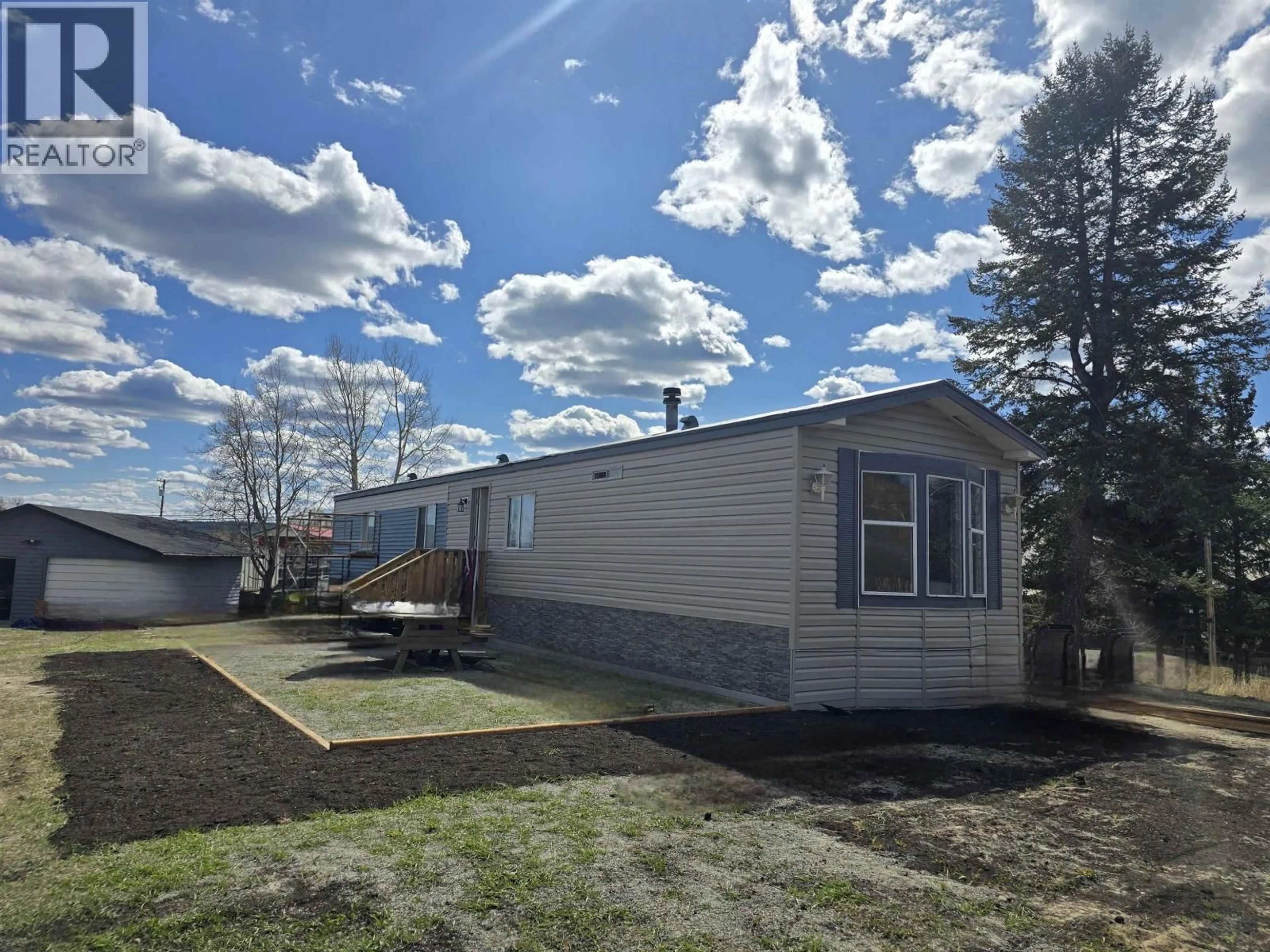 Unknown for 4836 CLARKE AVENUE, Lac La Hache British Columbia V0K1T0
