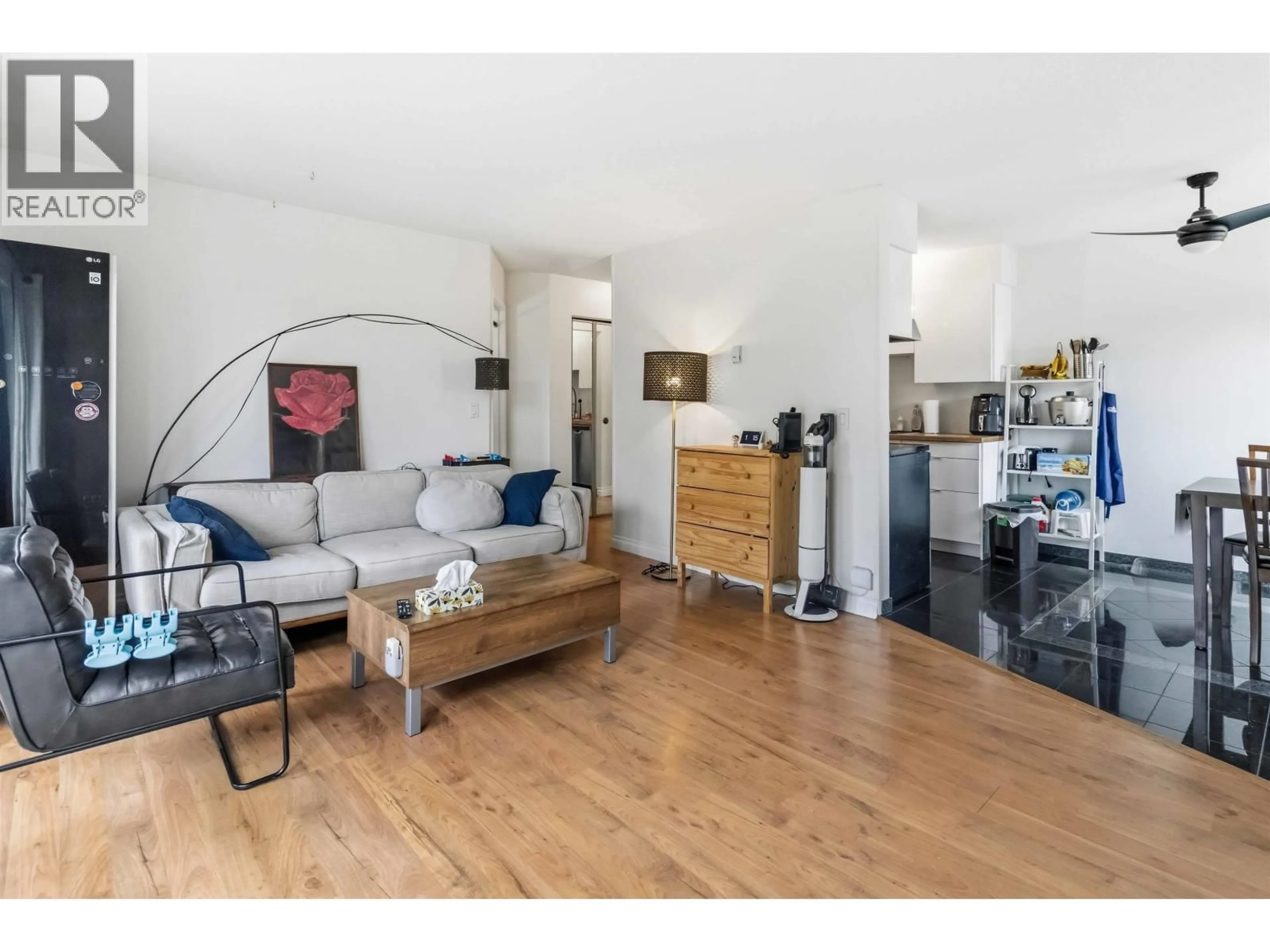 Living room with furniture, wood/laminate floor for 206 - 1334 73RD AVENUE, Vancouver British Columbia V6P3E7