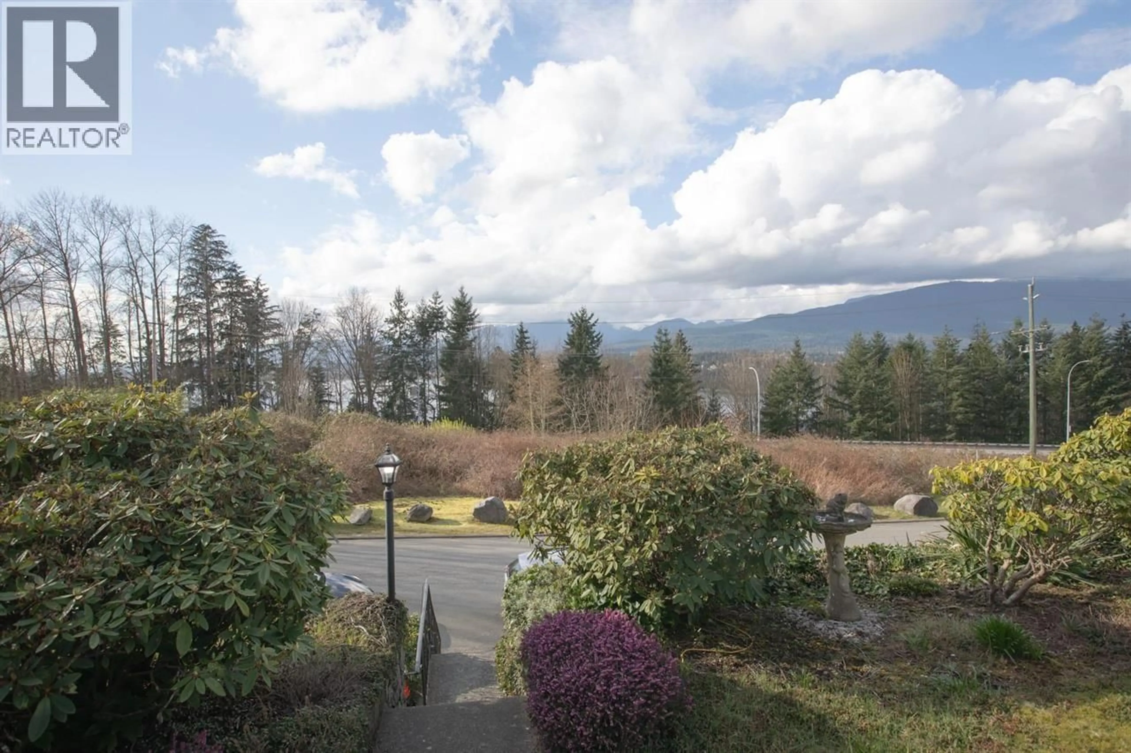 Unknown for 7352 BARNET ROAD, Burnaby British Columbia V5A1E4