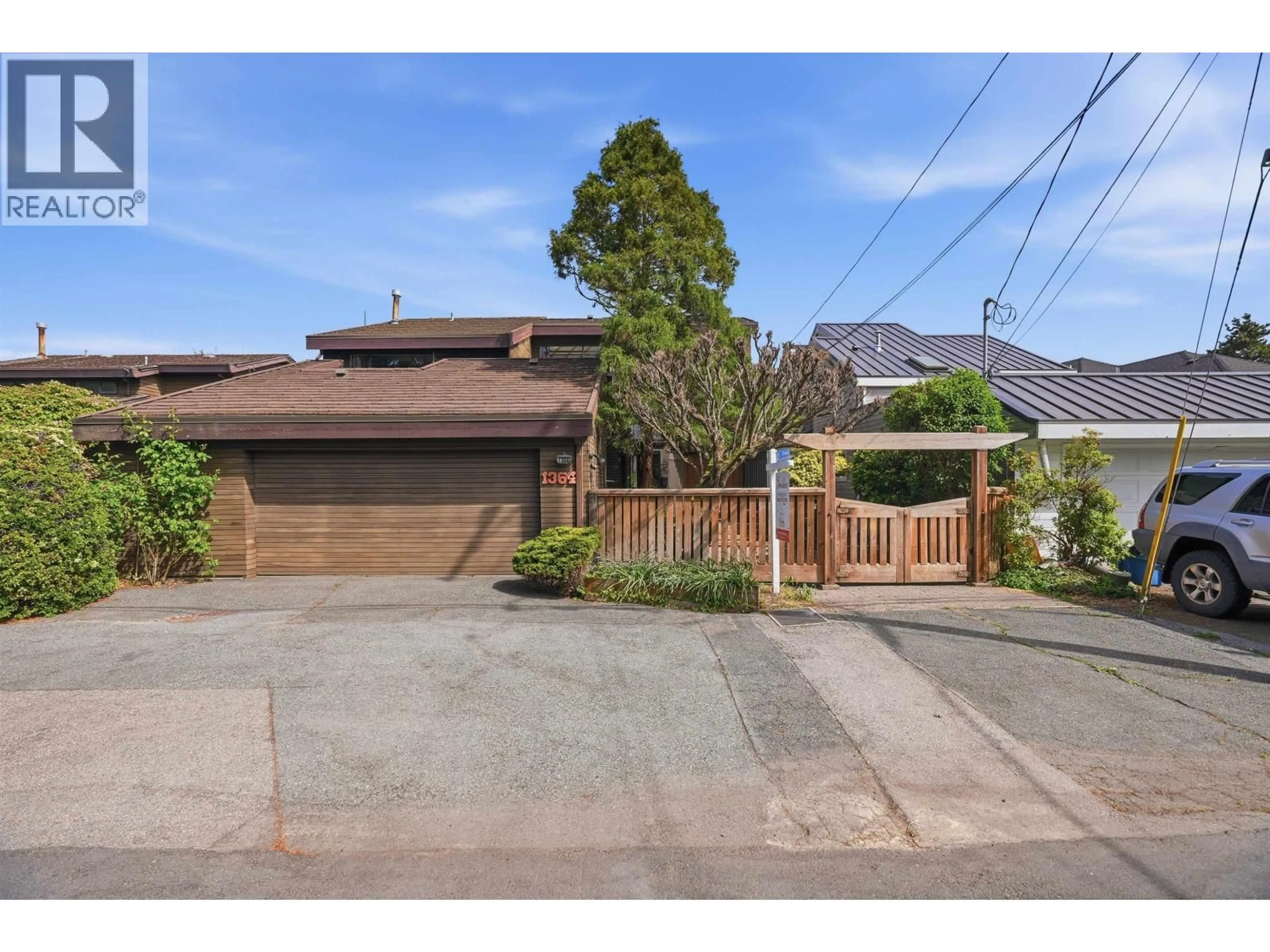 Unknown for 1364 BEACH GROVE ROAD, Delta British Columbia V4L1N6