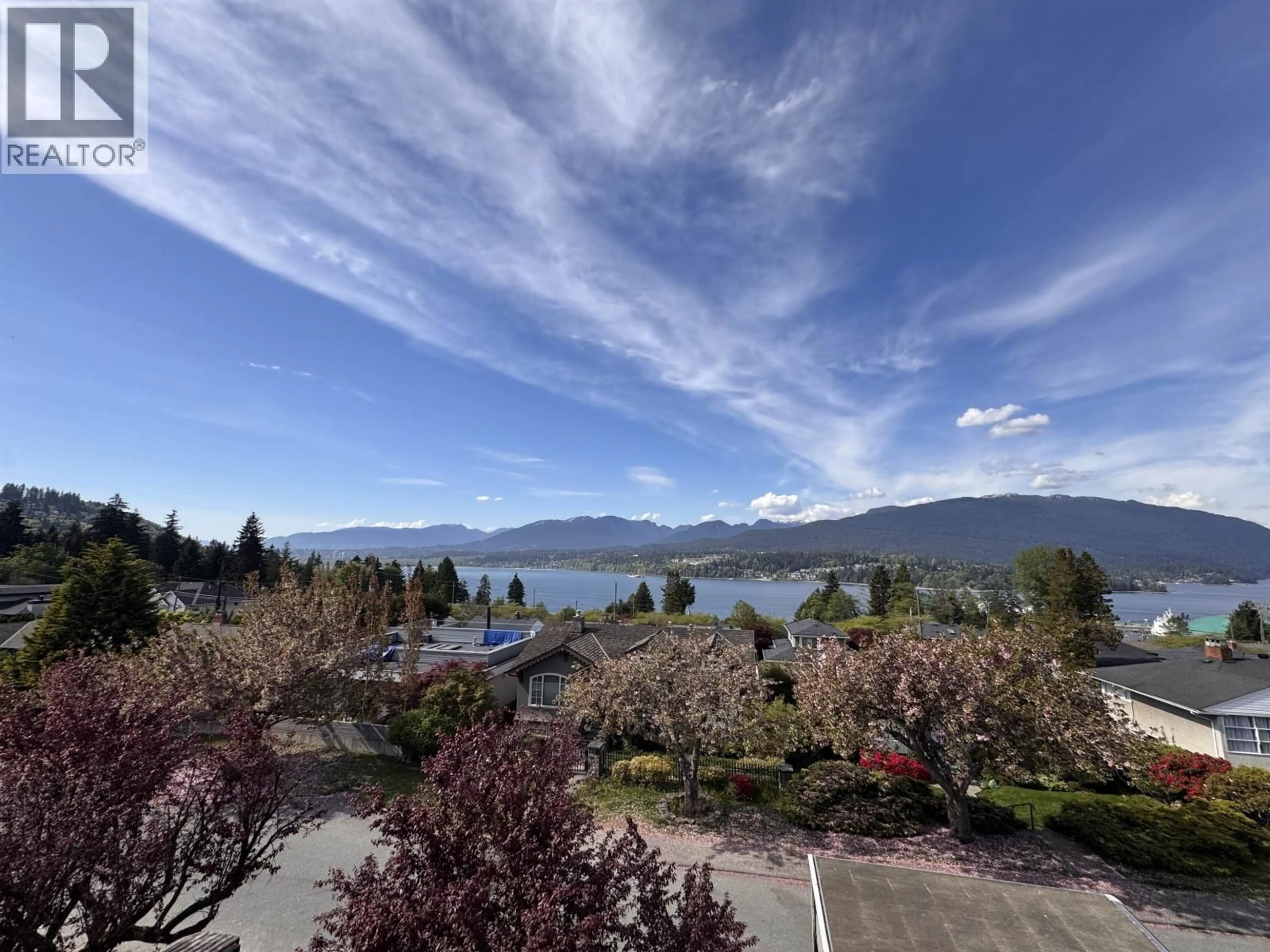 Unknown for 3 - 7046 SIERRA DRIVE, Burnaby British Columbia V5A1A5