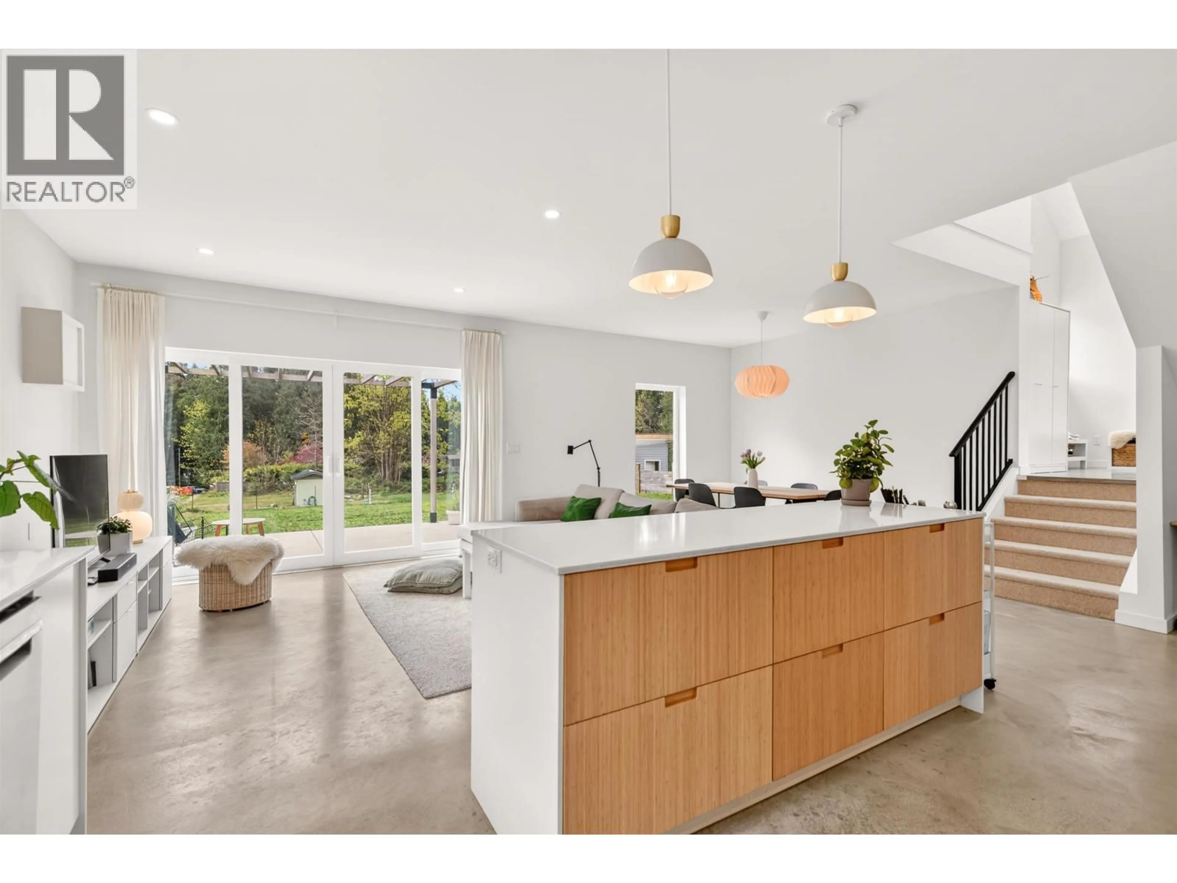Unknown for 3477 SPRUCE ROAD, Roberts Creek British Columbia V0N2W2