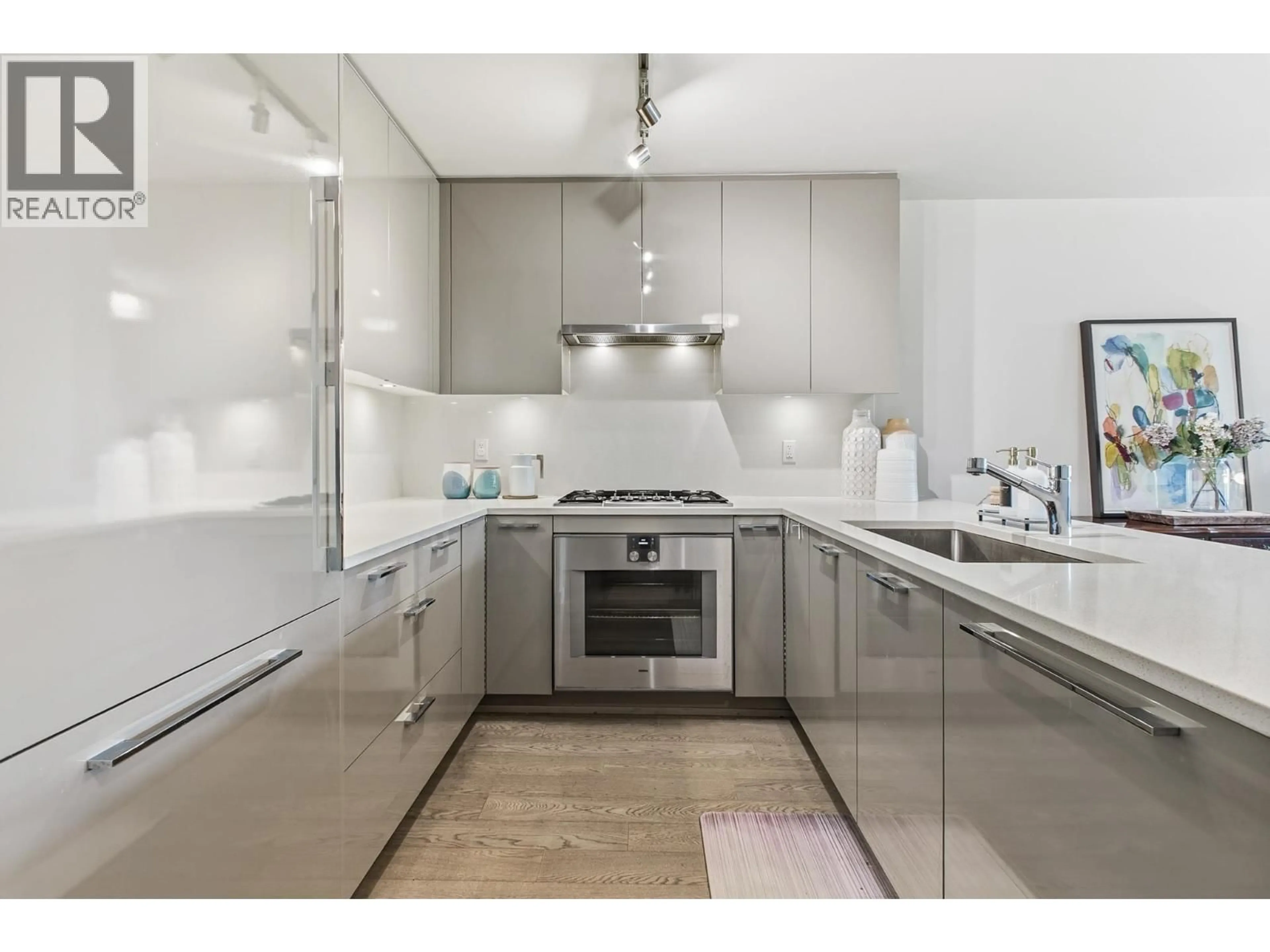 Unknown for 307 - 4488 CAMBIE STREET, Vancouver British Columbia V5Y0M2