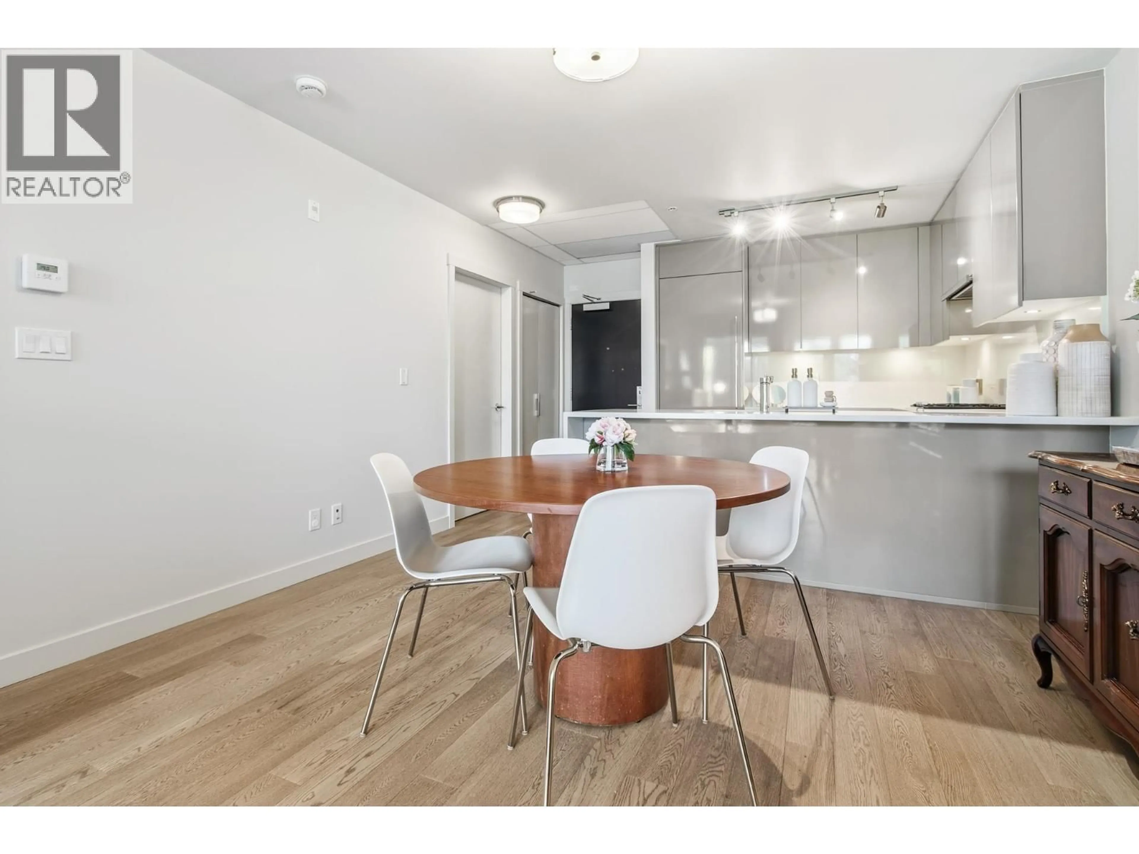 Unknown for 307 - 4488 CAMBIE STREET, Vancouver British Columbia V5Y0M2