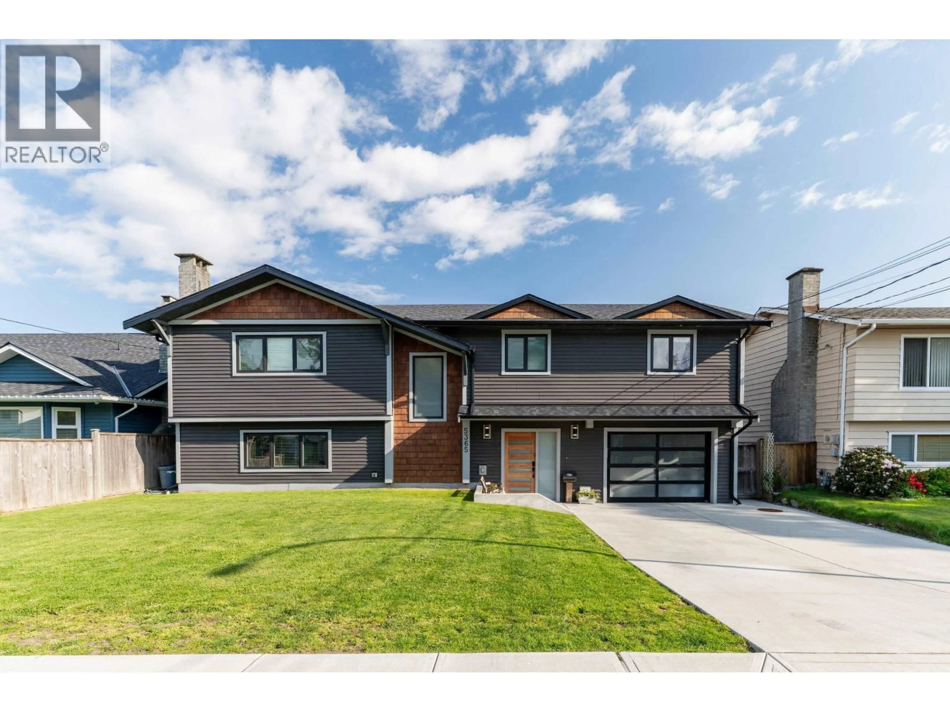 Unknown for 5365 MAPLE CRESCENT, Delta British Columbia V4K1G1