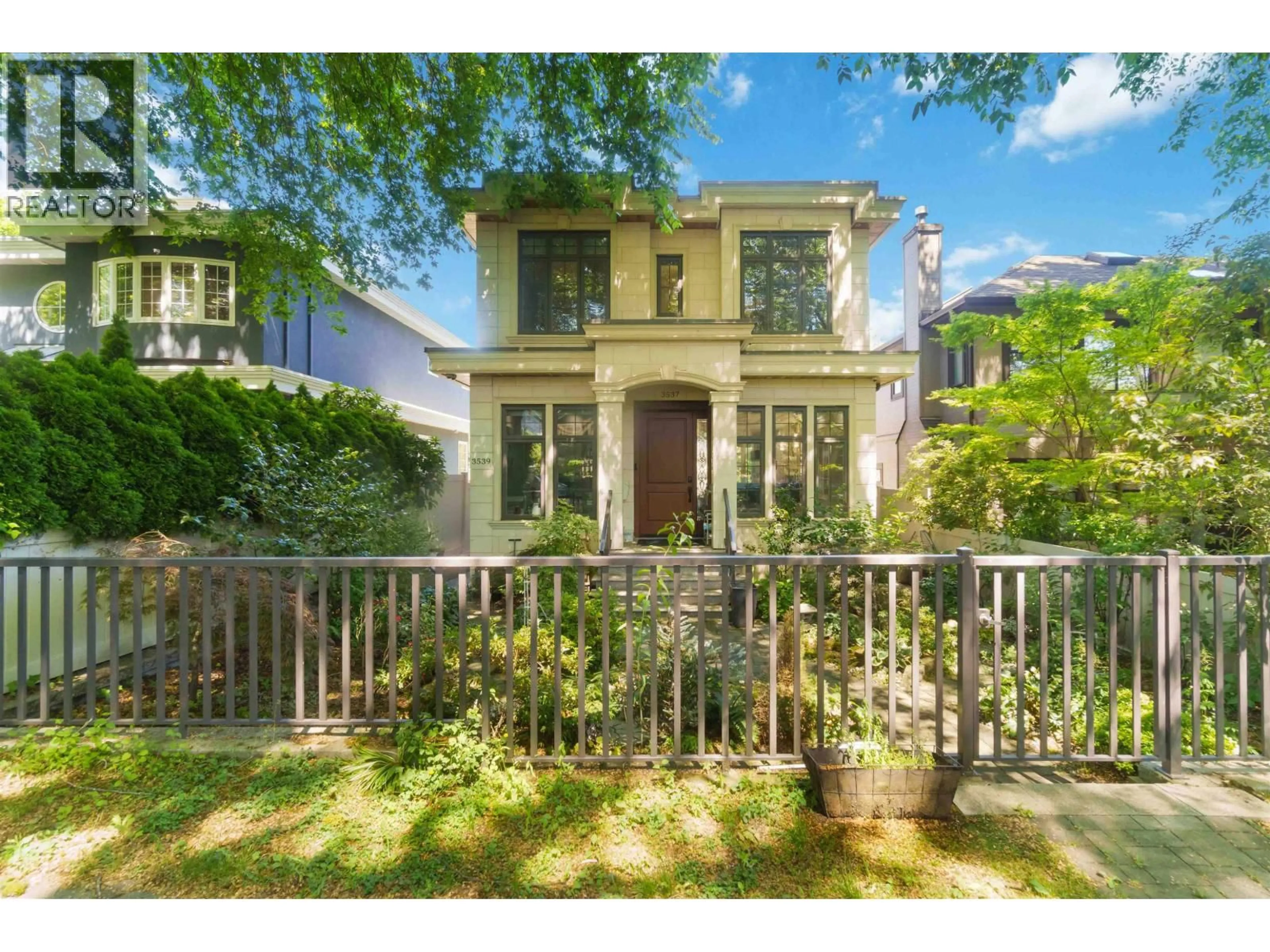 A pic from outside/outdoor area/front of a property/back of a property/a pic from drone, street for 3537 18TH AVENUE, Vancouver British Columbia V6S1A9