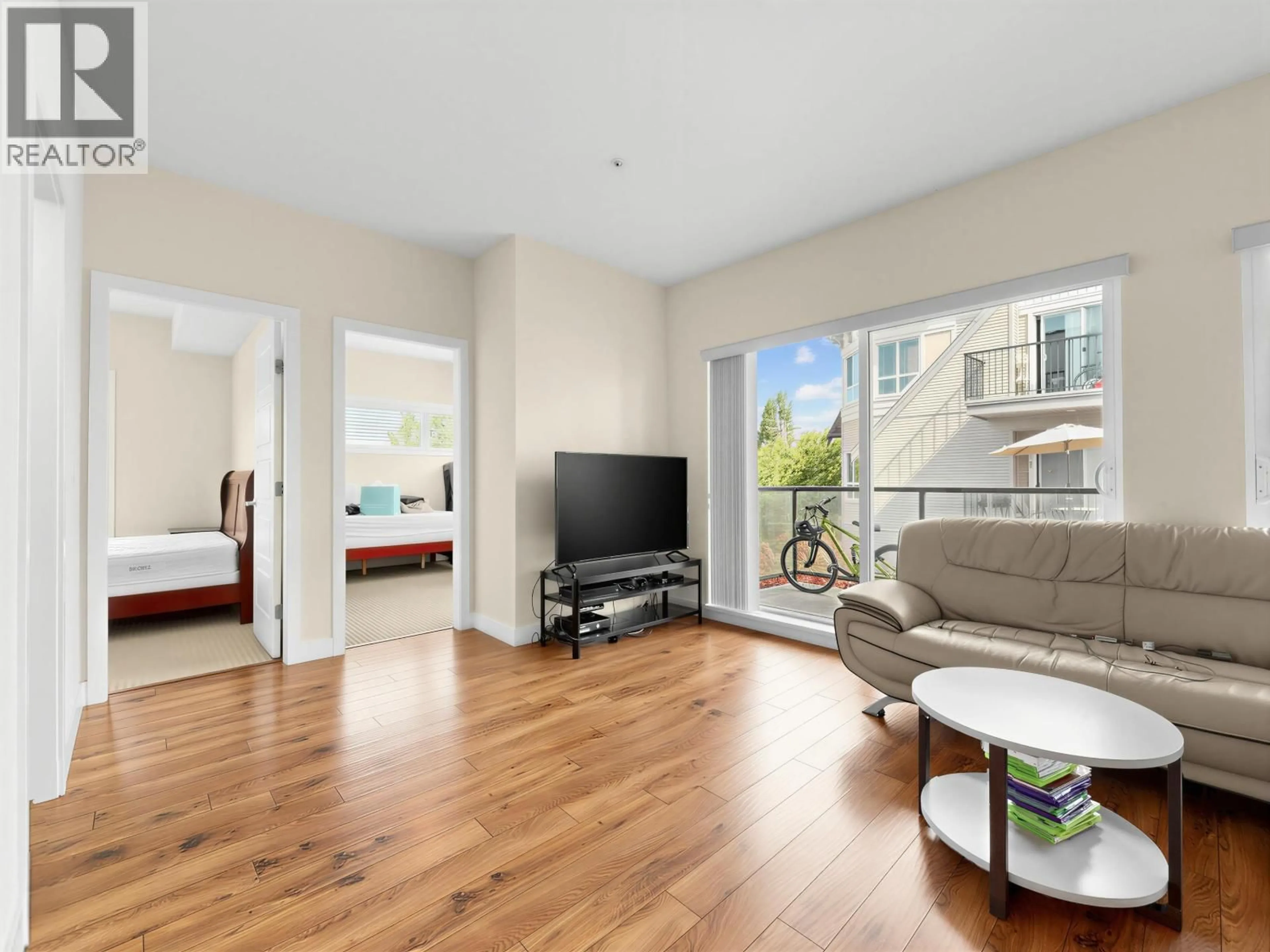 Living room with furniture, unknown for 313 - 12070 227 STREET, Maple Ridge British Columbia V2X9H2