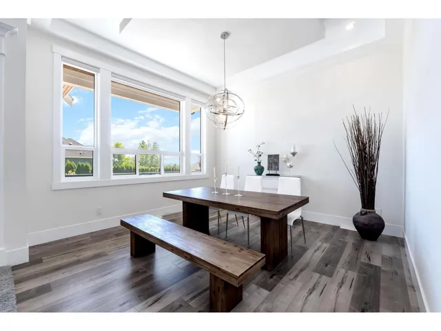 16345 59 AVENUE, Surrey 5
