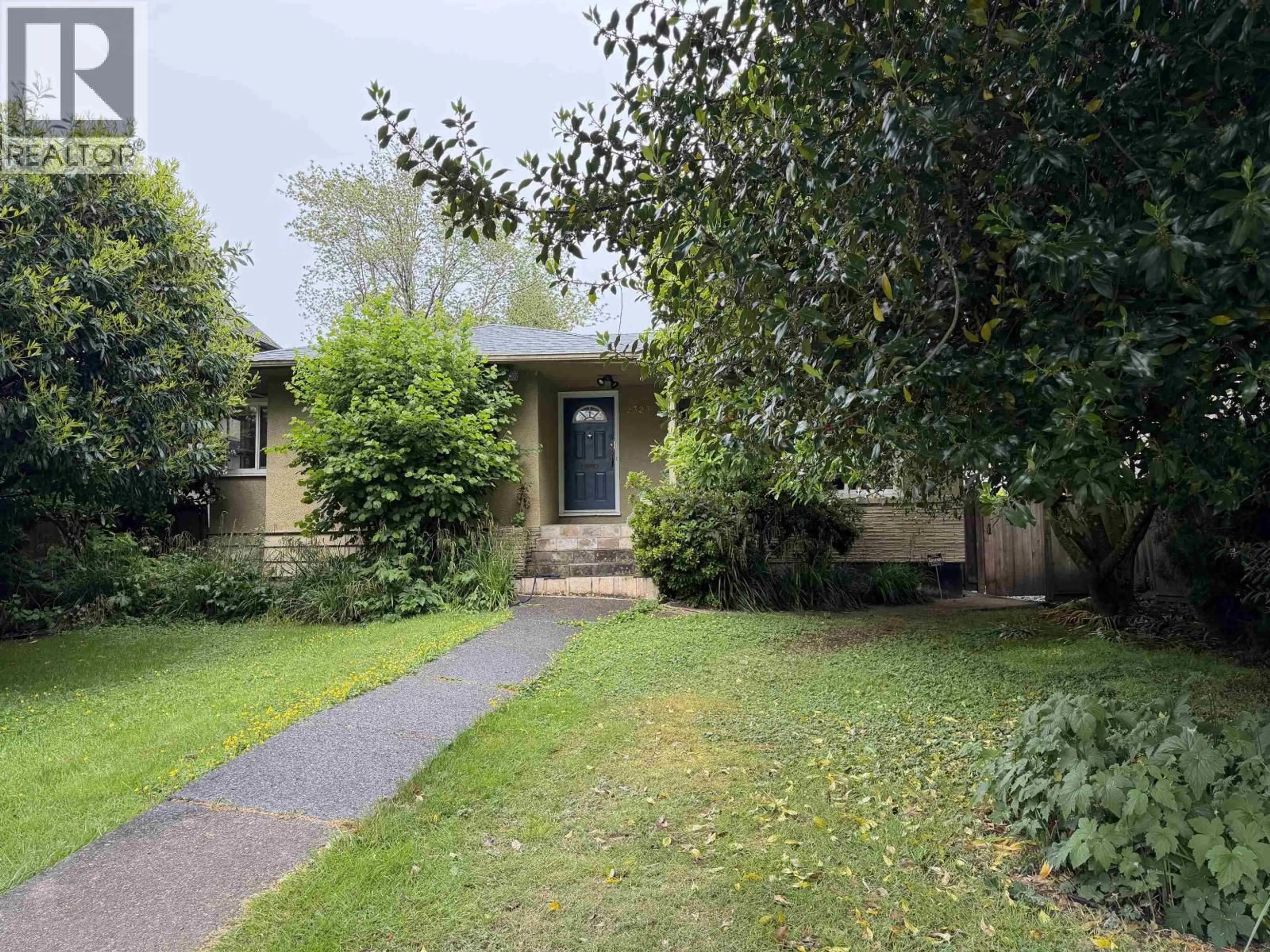 Unknown for 2323 23RD AVENUE, Vancouver British Columbia V6L1N5
