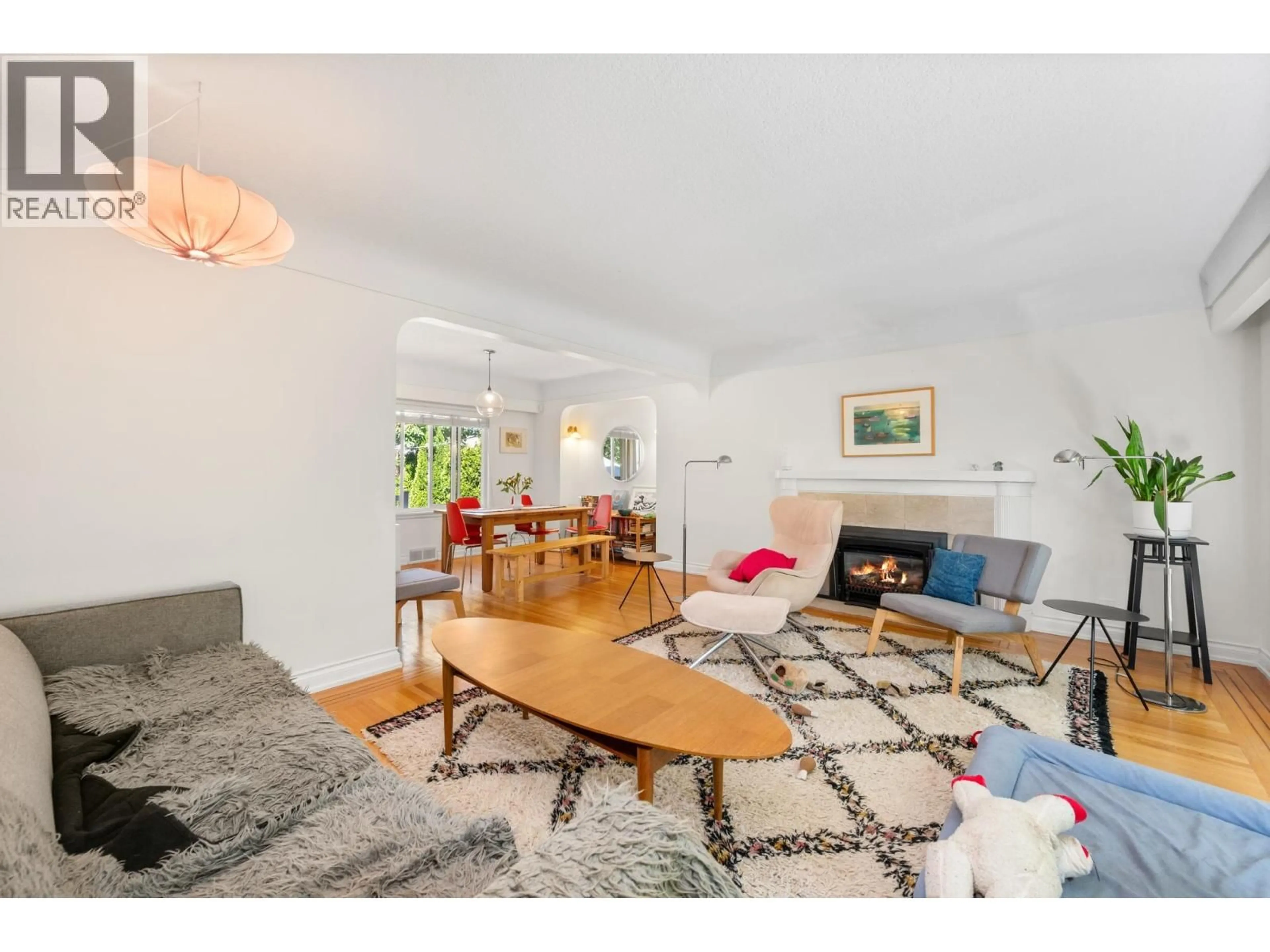 Living room with furniture, unknown for 2323 23RD AVENUE, Vancouver British Columbia V6L1N5