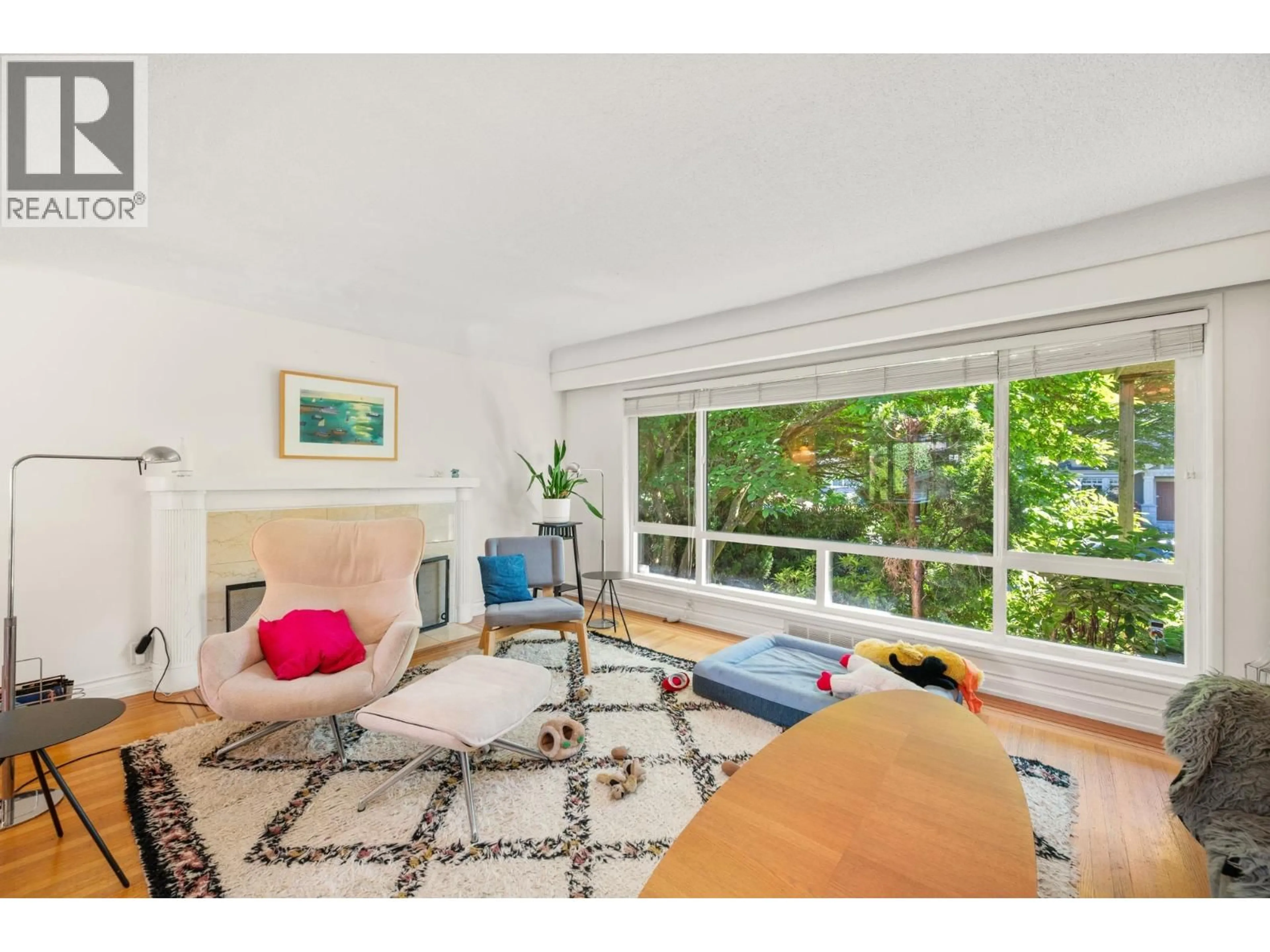 Living room with furniture, unknown for 2323 23RD AVENUE, Vancouver British Columbia V6L1N5