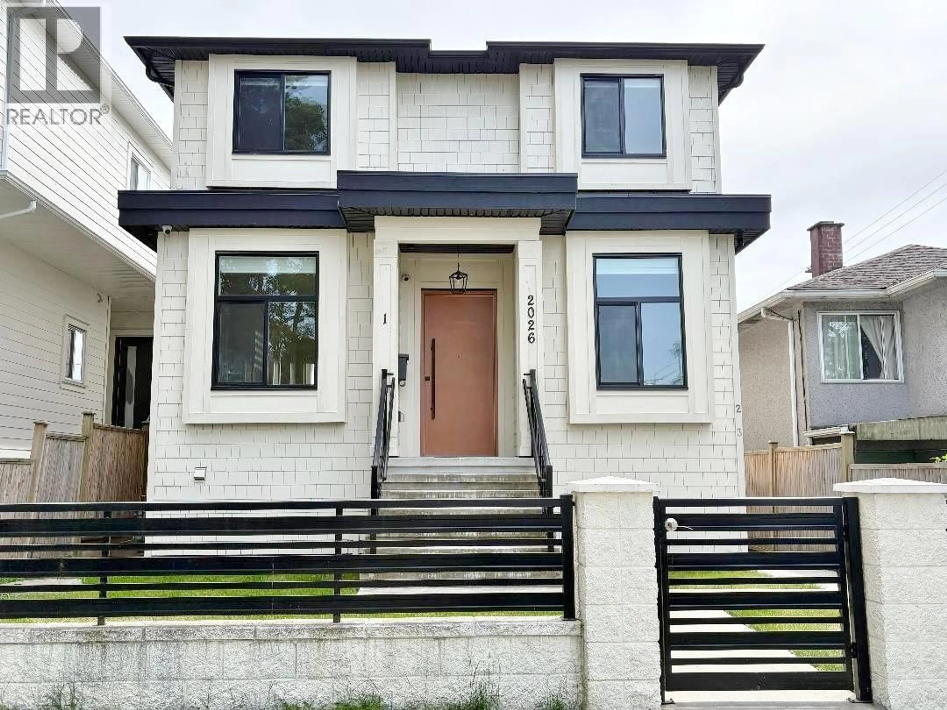 Home with brick exterior material, street for 2026 32ND AVENUE, Vancouver British Columbia V5N3B8