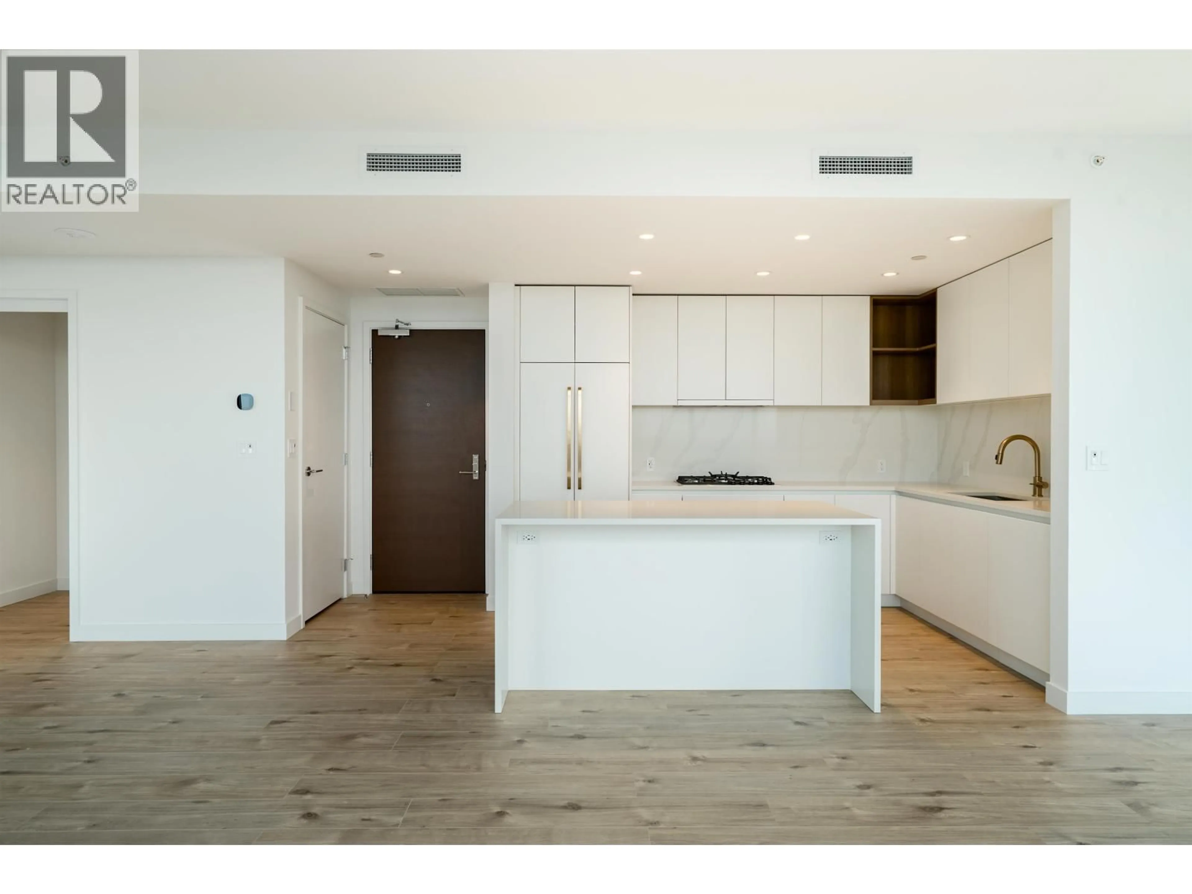 Open concept kitchen, wood/laminate floor for 4007 - 720 FARROW STREET, Coquitlam British Columbia V3J0P3