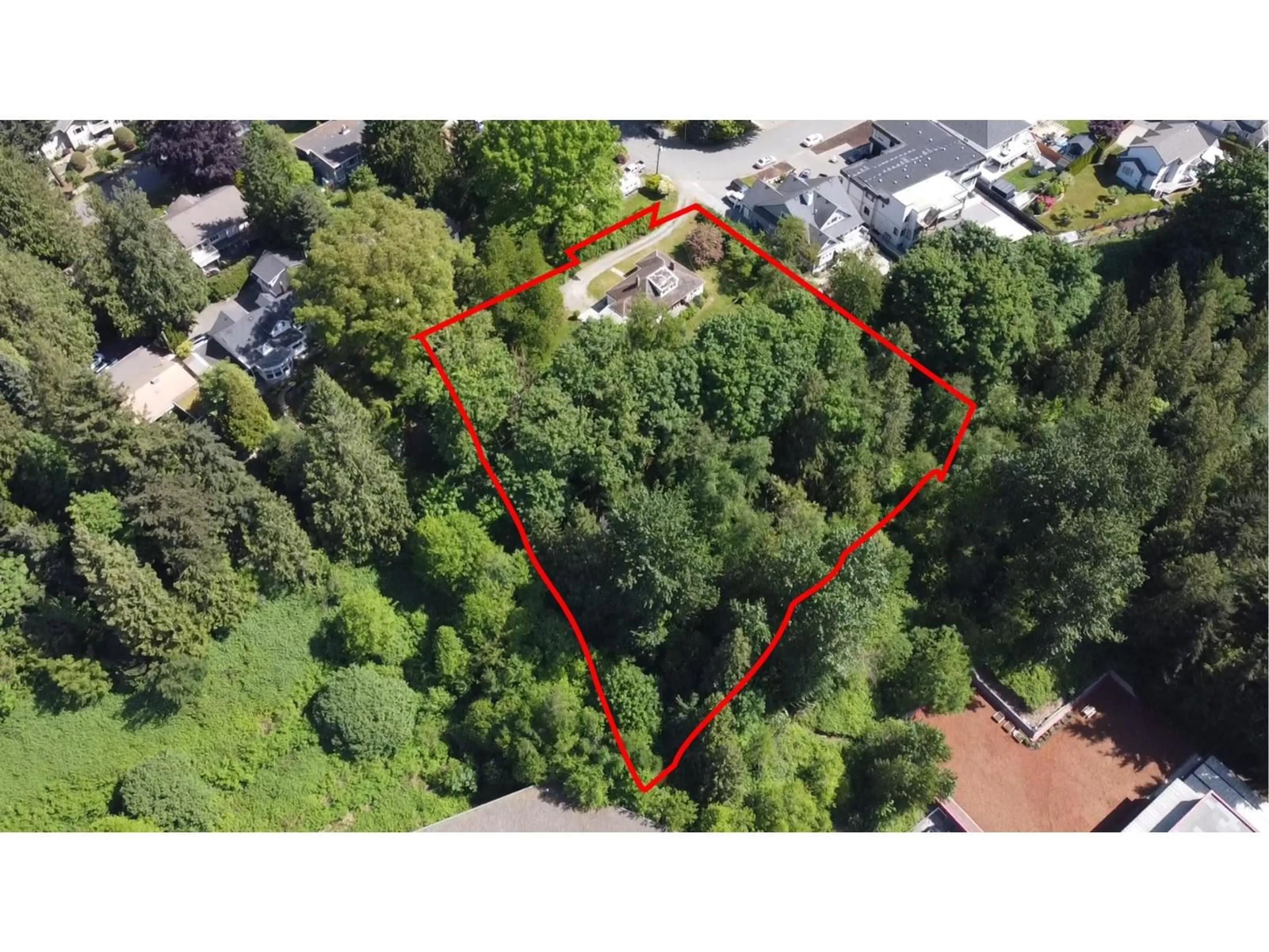 A pic from outside/outdoor area/front of a property/back of a property/a pic from drone, unknown for 34150 GLENWILL STREET, Abbotsford British Columbia V2S1X6