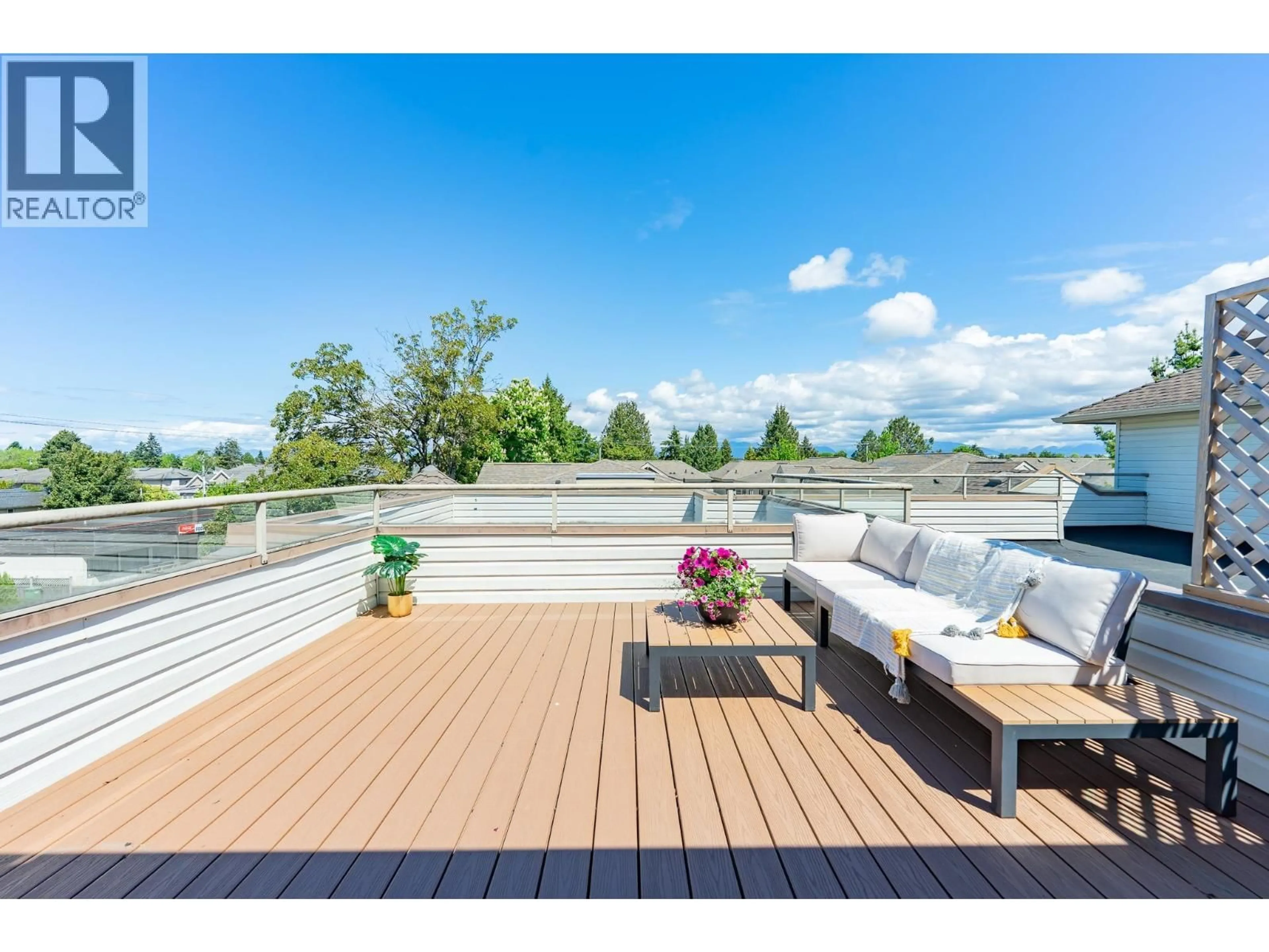 Unknown for 303 - 9260 NO. 2 ROAD, Richmond British Columbia V7E2C8