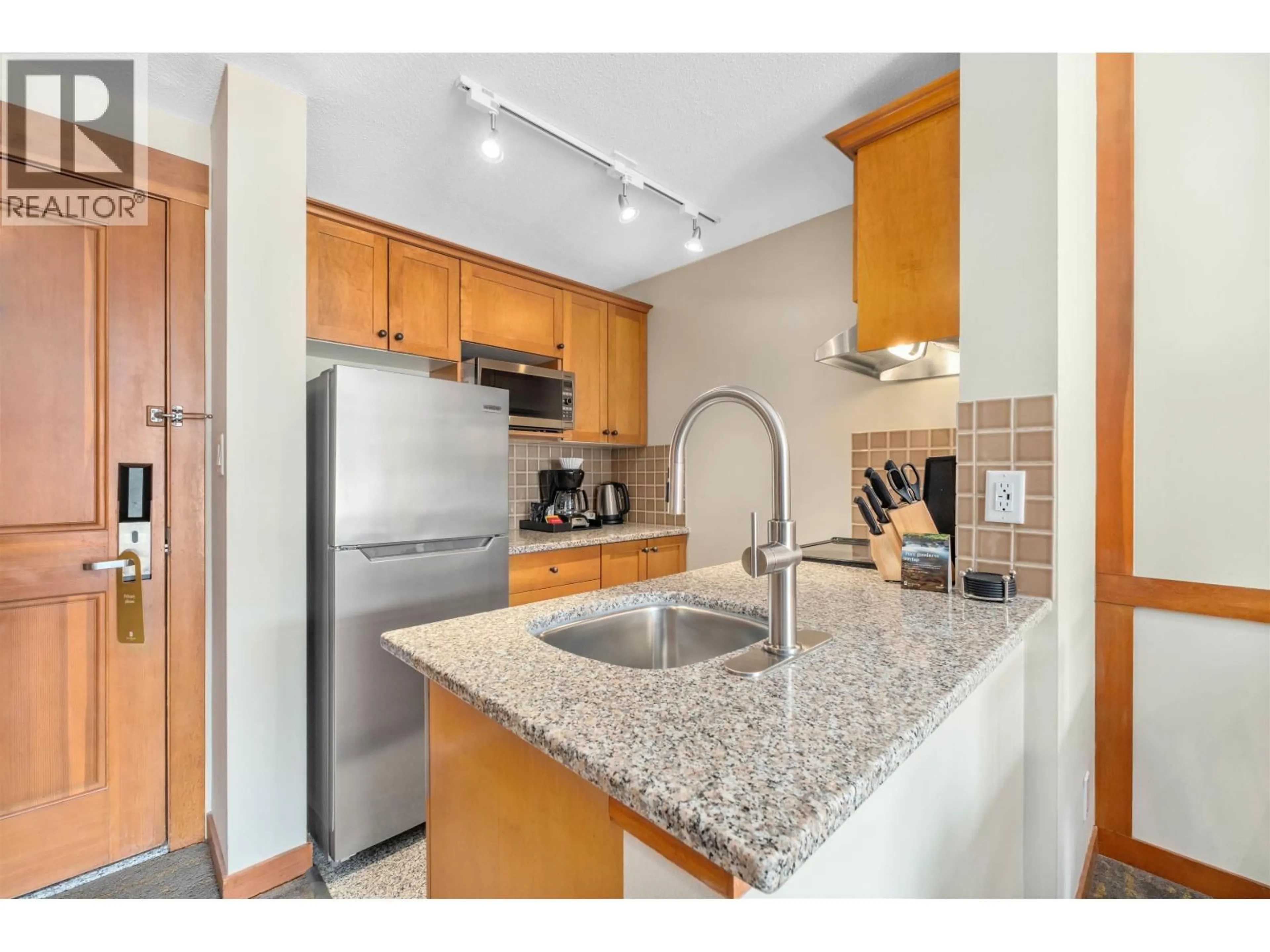 Unknown for 604 - 4320 SUNDIAL CRESCENT, Whistler British Columbia V8E1G6
