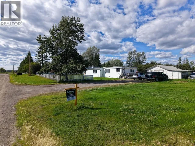 12282 COTTONWOOD AVENUE, Fort St. John 2
