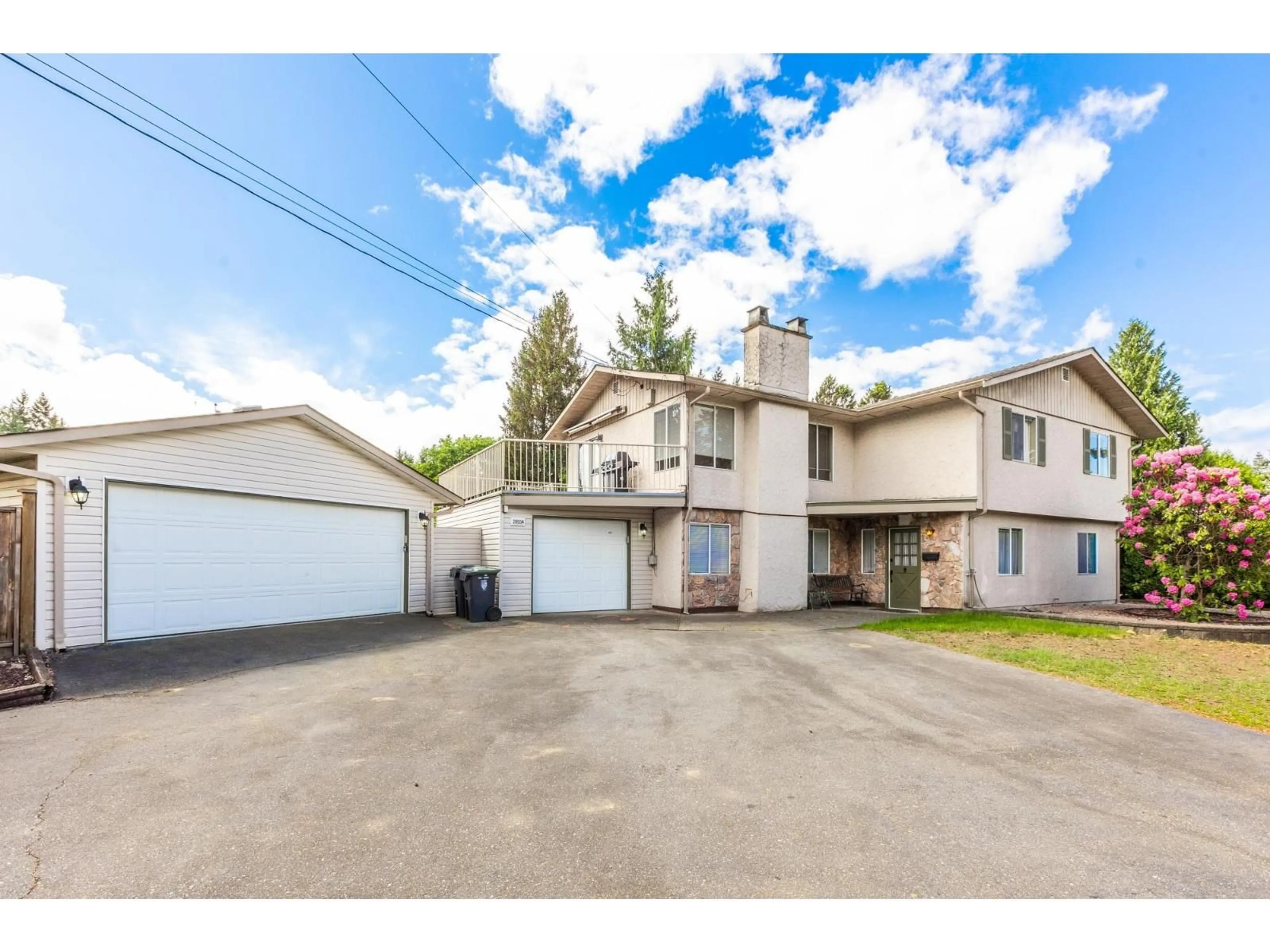 Unknown for 20554 43A AVENUE, Langley British Columbia V3A3C8