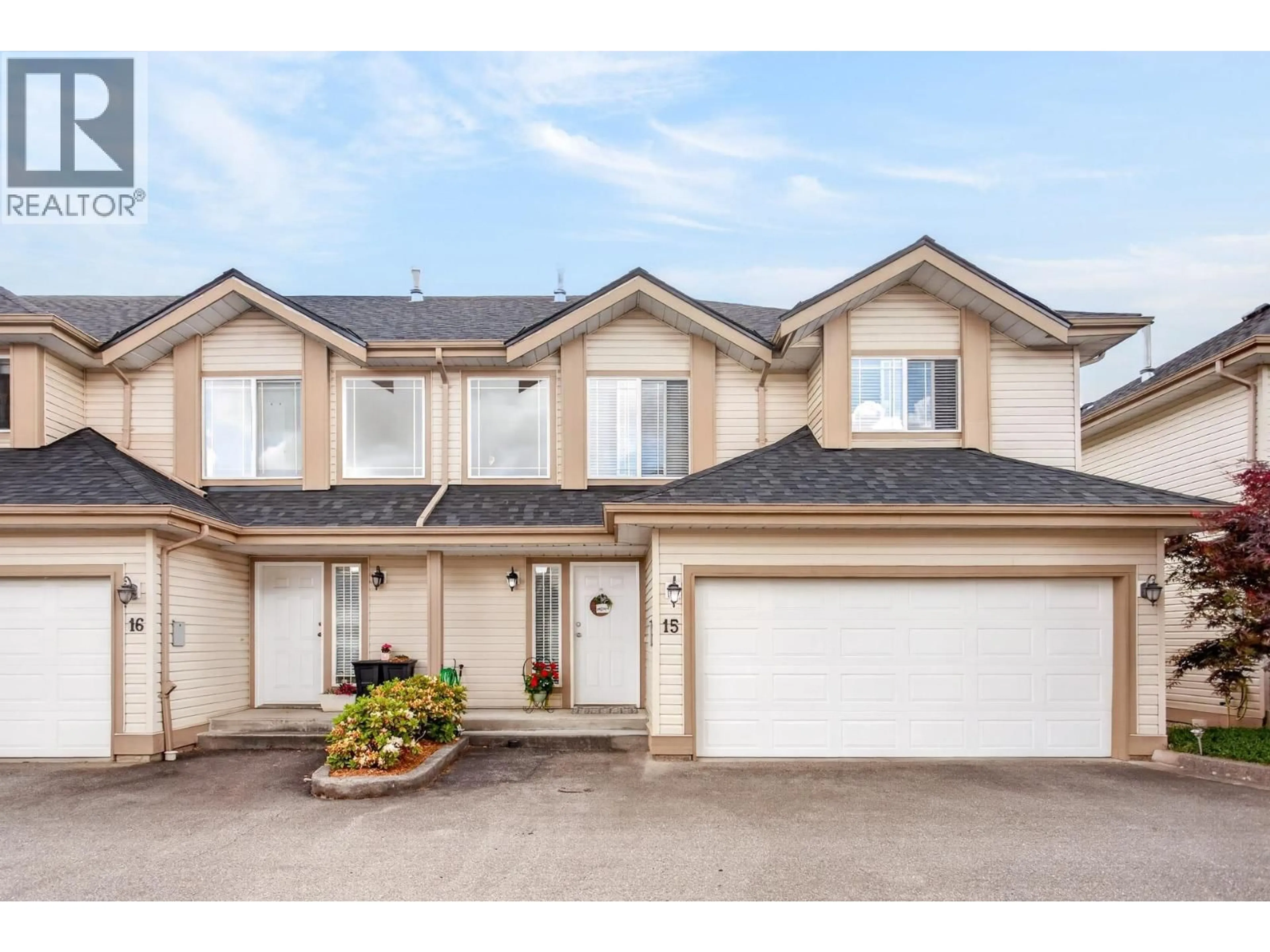 Home with vinyl exterior material, street for A15 - 3075 SKEENA STREET, Port Coquitlam British Columbia V3B7T4