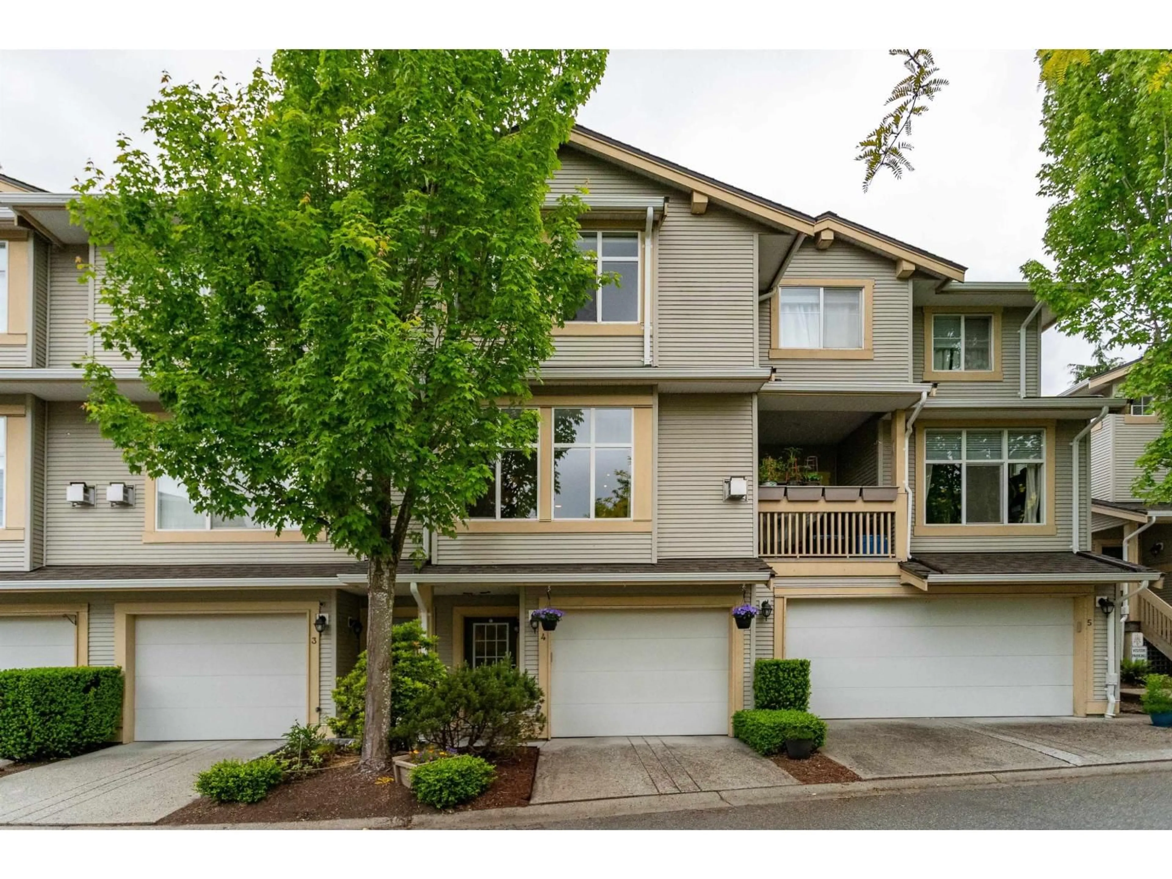 Home with vinyl exterior material, street for 4 - 14959 58 AVENUE, Surrey British Columbia V3S9Y9