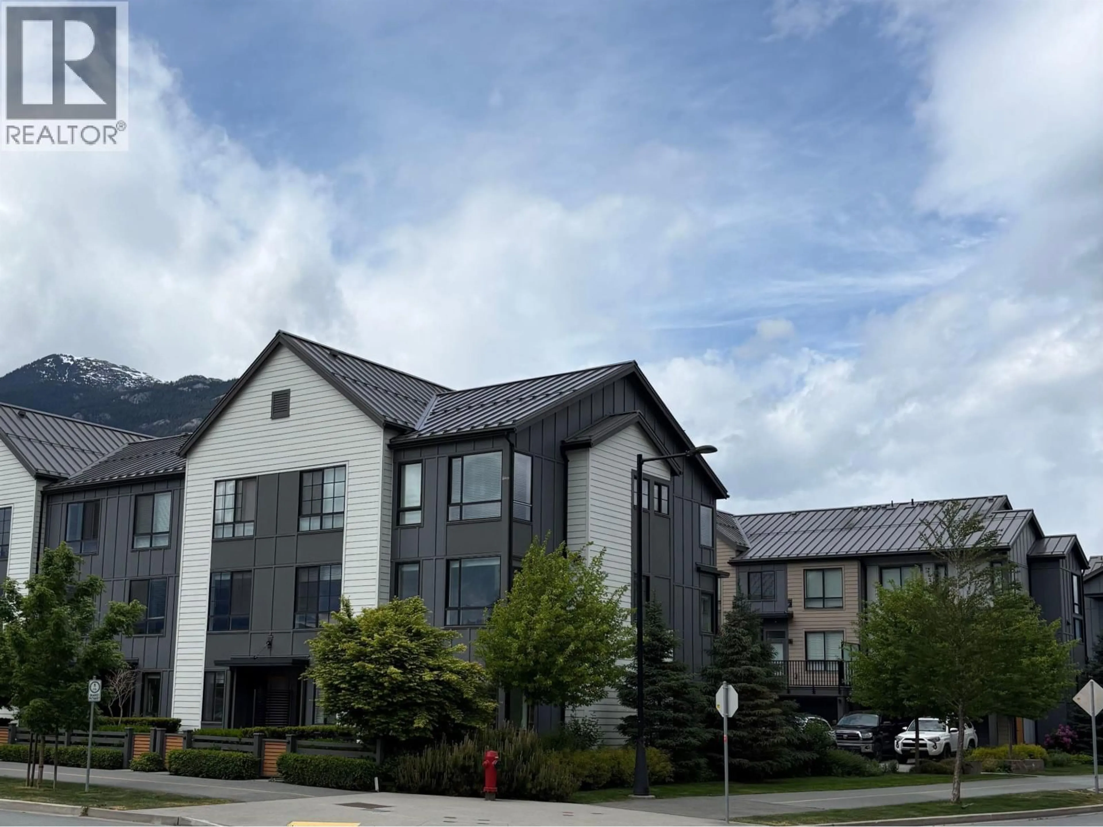 Unknown for 1348 HALYARD PLACE, Squamish British Columbia V8B2A1