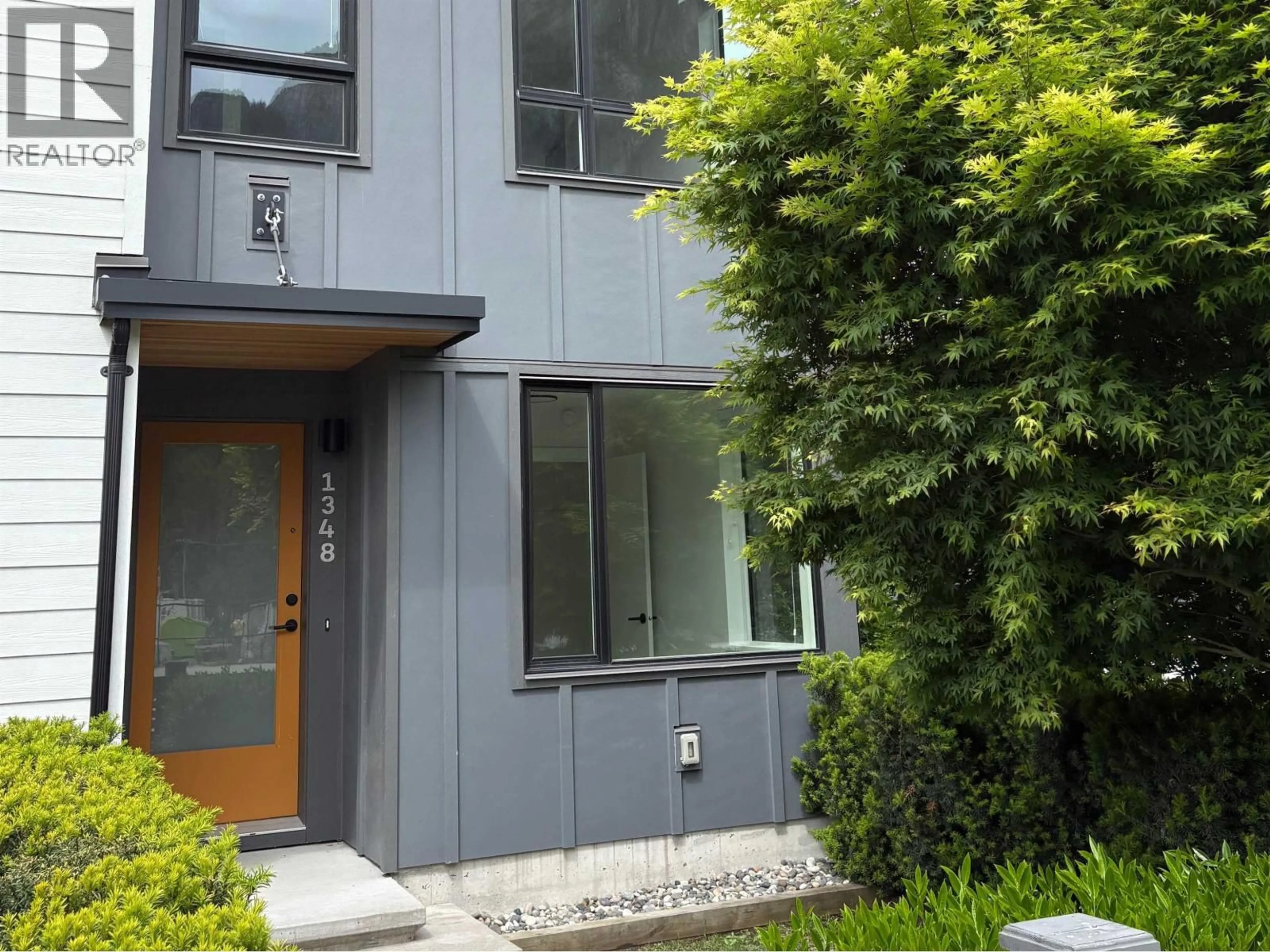 Unknown for 1348 HALYARD PLACE, Squamish British Columbia V8B2A1