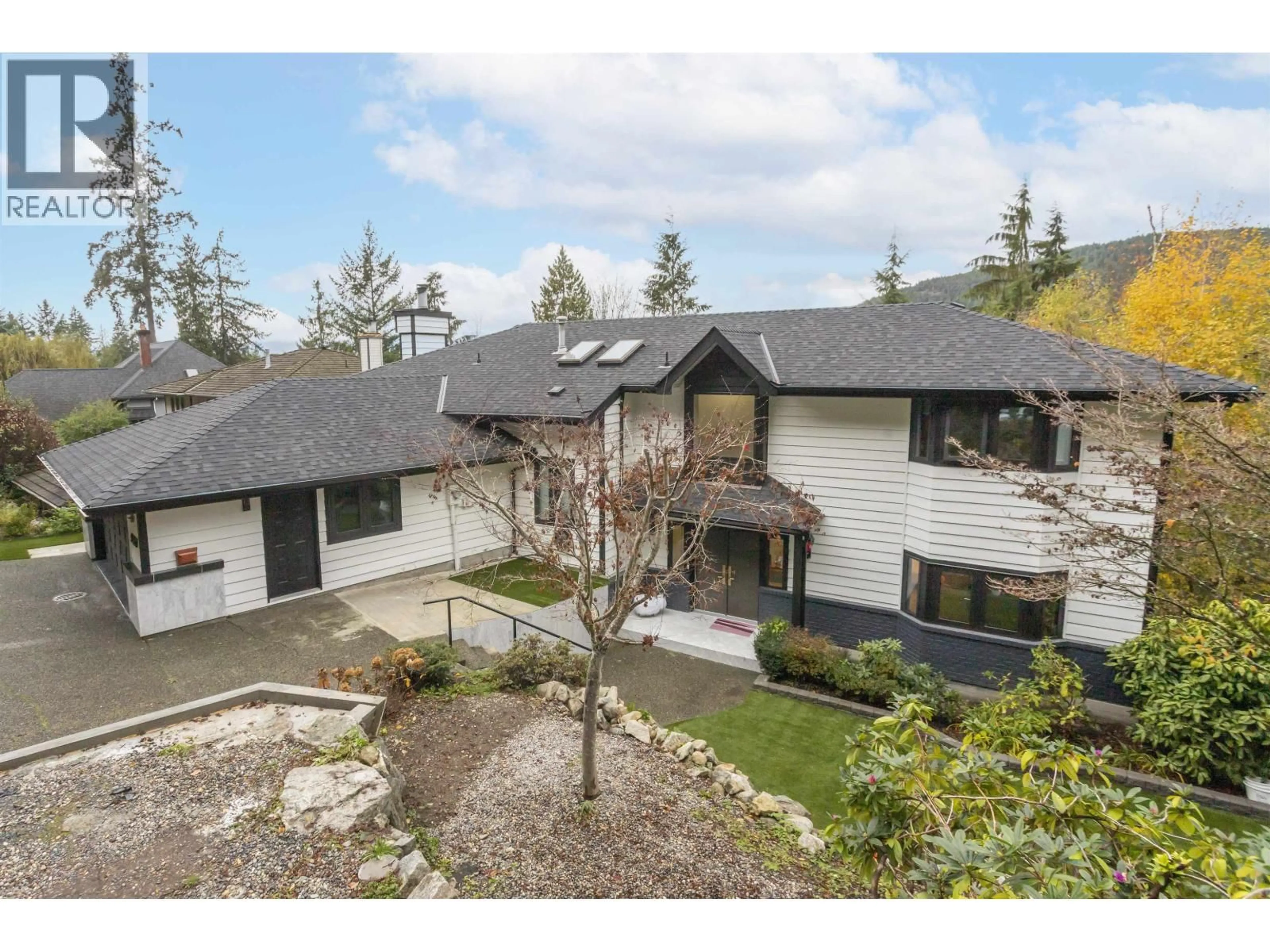 Unknown for 5485 KEITH ROAD, West Vancouver British Columbia V7W3E1