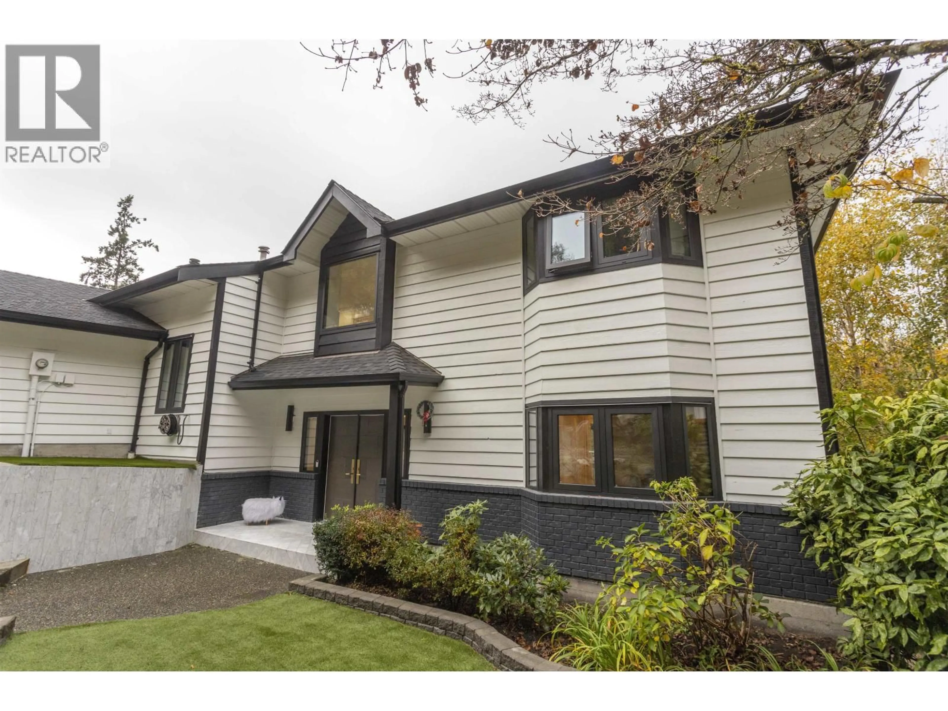 Unknown for 5485 KEITH ROAD, West Vancouver British Columbia V7W3E1