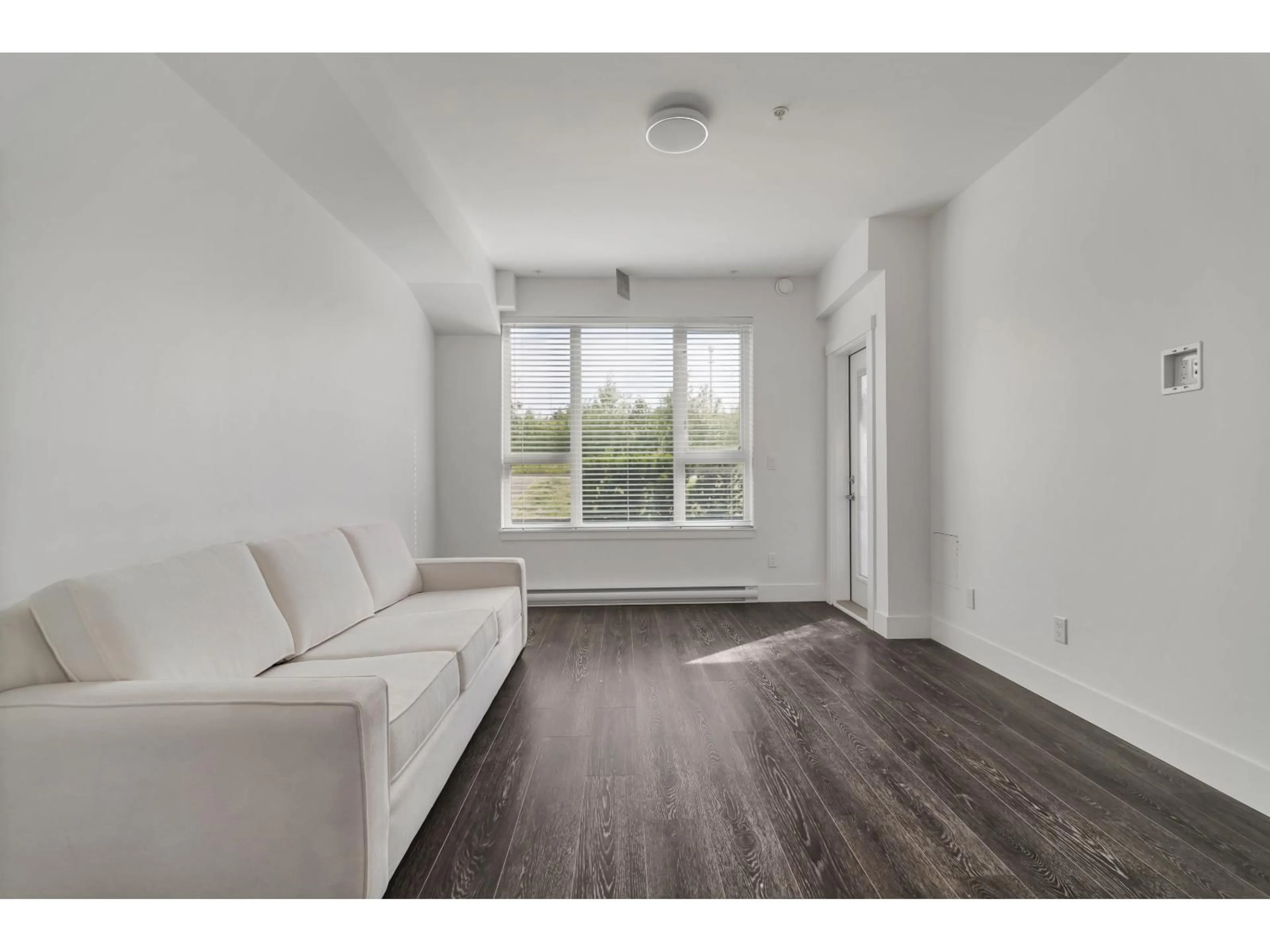 A pic of a room for 214 - 9983 BARNSTON DRIVE EAST, Surrey British Columbia V4N6T3