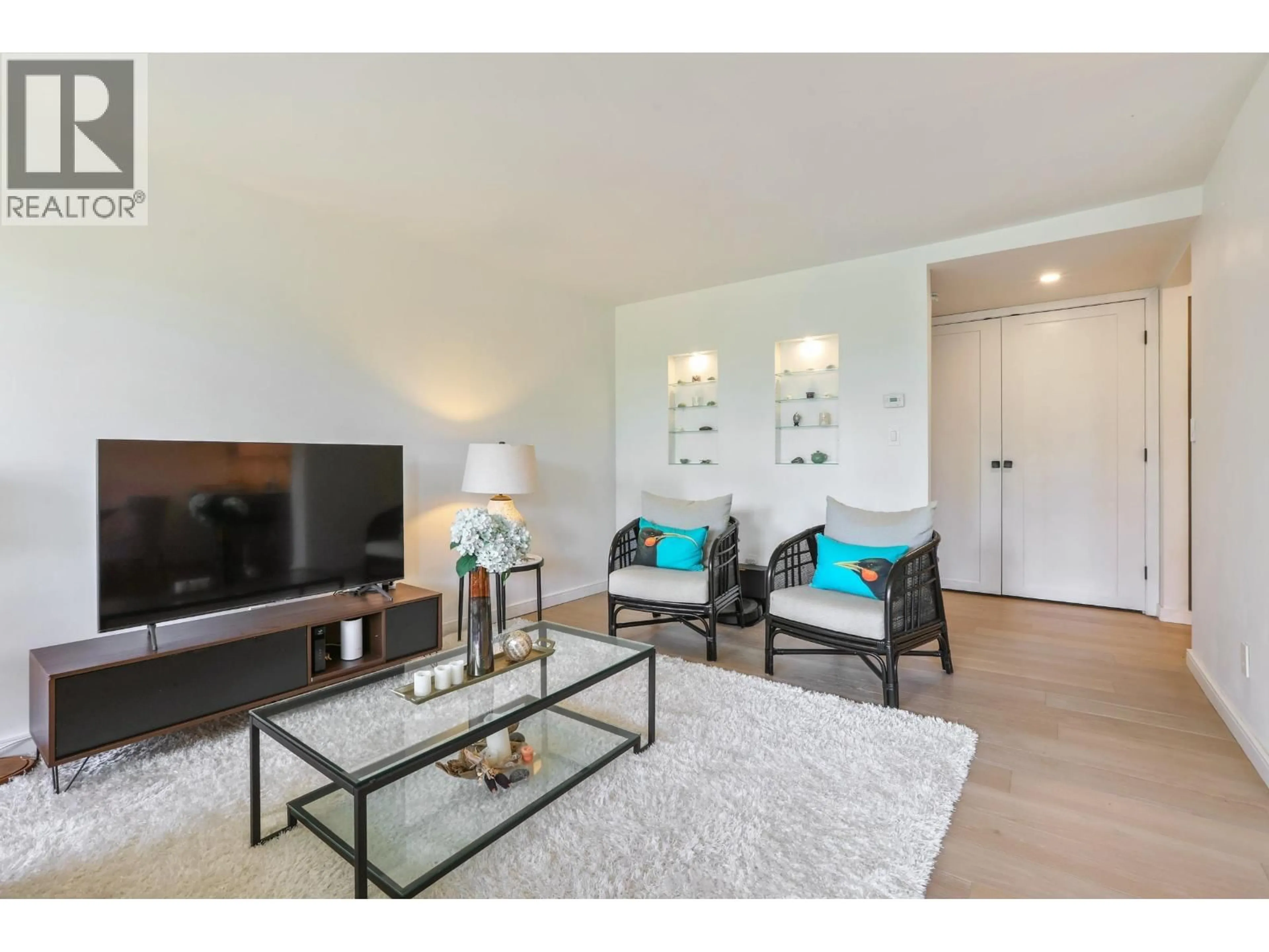 Unknown for 506 - 2101 MCMULLEN AVENUE, Vancouver British Columbia V6L3B4