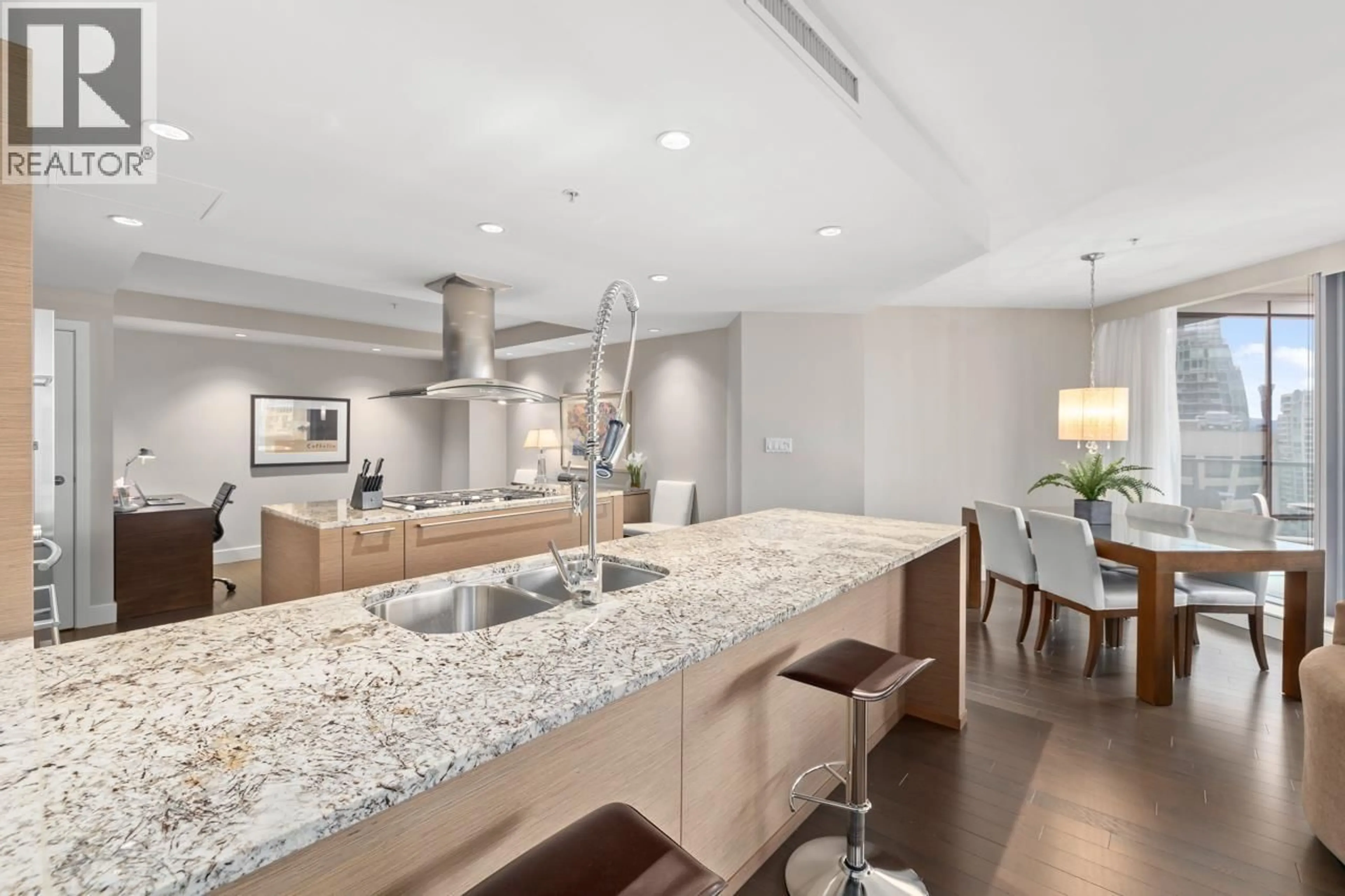 Open concept kitchen, ceramic/tile floor for 2601 - 1111 ALBERNI STREET, Vancouver British Columbia V6E4V2