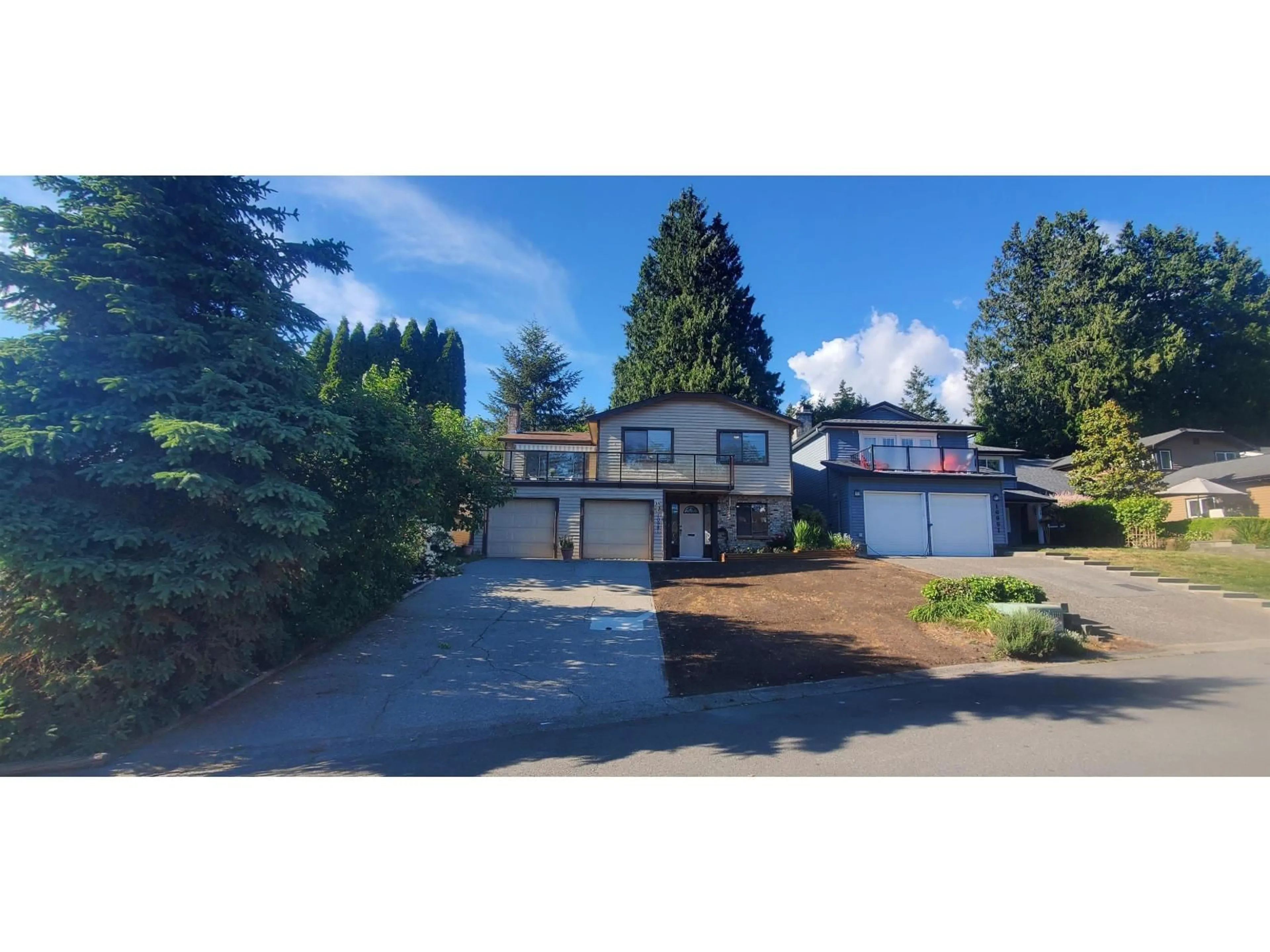 A pic from outside/outdoor area/front of a property/back of a property/a pic from drone, street for 10981 63 AVENUE, Delta British Columbia V4E3B4
