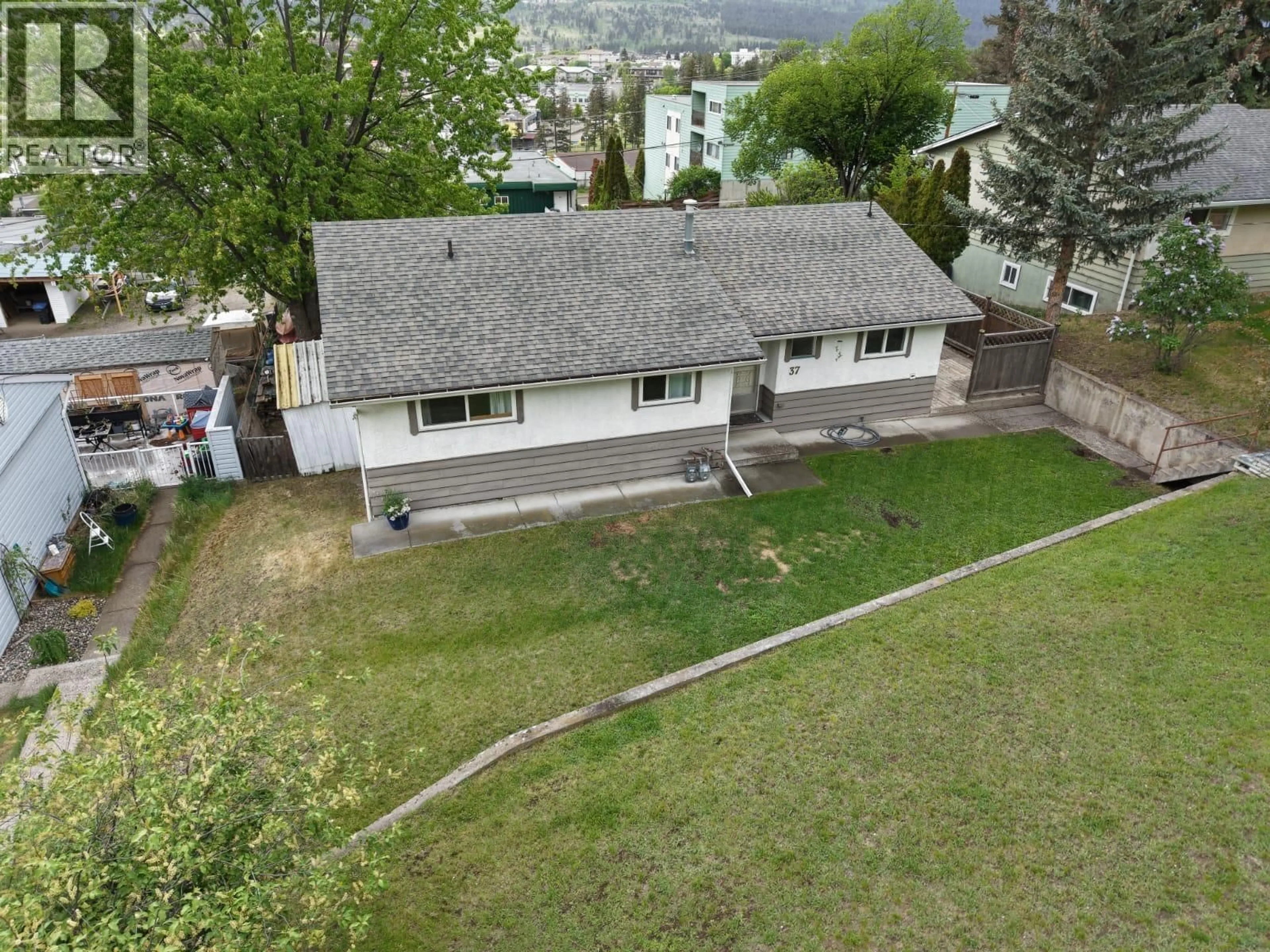 A pic from outside/outdoor area/front of a property/back of a property/a pic from drone, unknown for 37 WINDMILL CRESCENT, Williams Lake British Columbia V2G1A8