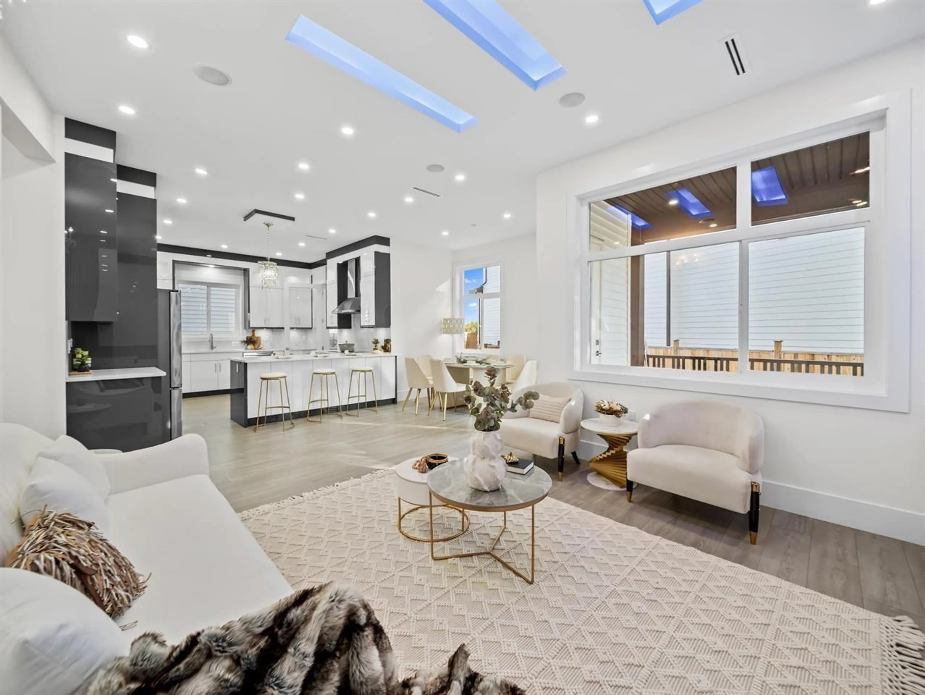 Unknown for 9885 HUCKLEBERRY DRIVE, Surrey British Columbia V4N6T4