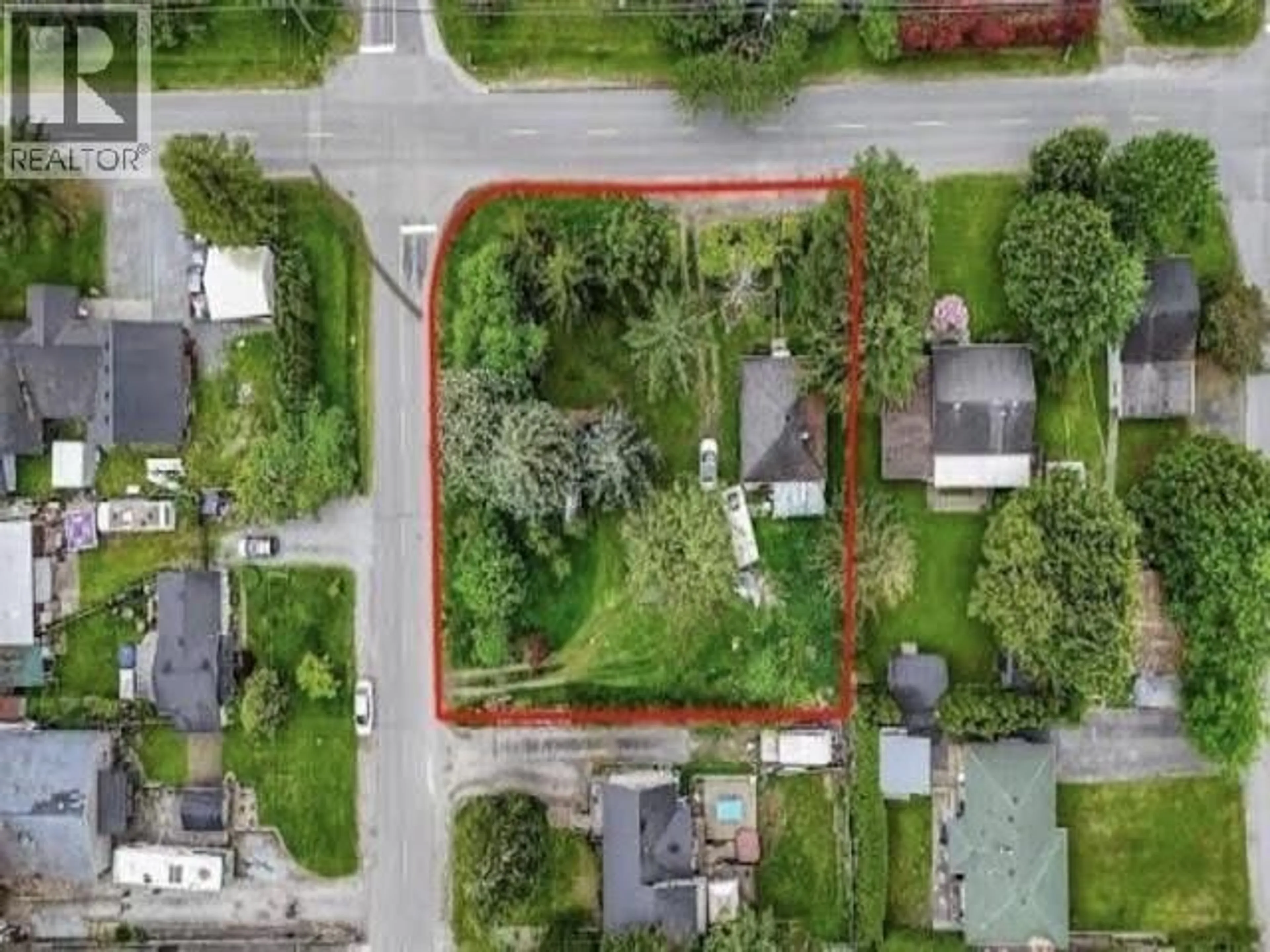 A pic from outside/outdoor area/front of a property/back of a property/a pic from drone, street for 11086 PRINCESS STREET, Maple Ridge British Columbia V2X1M7