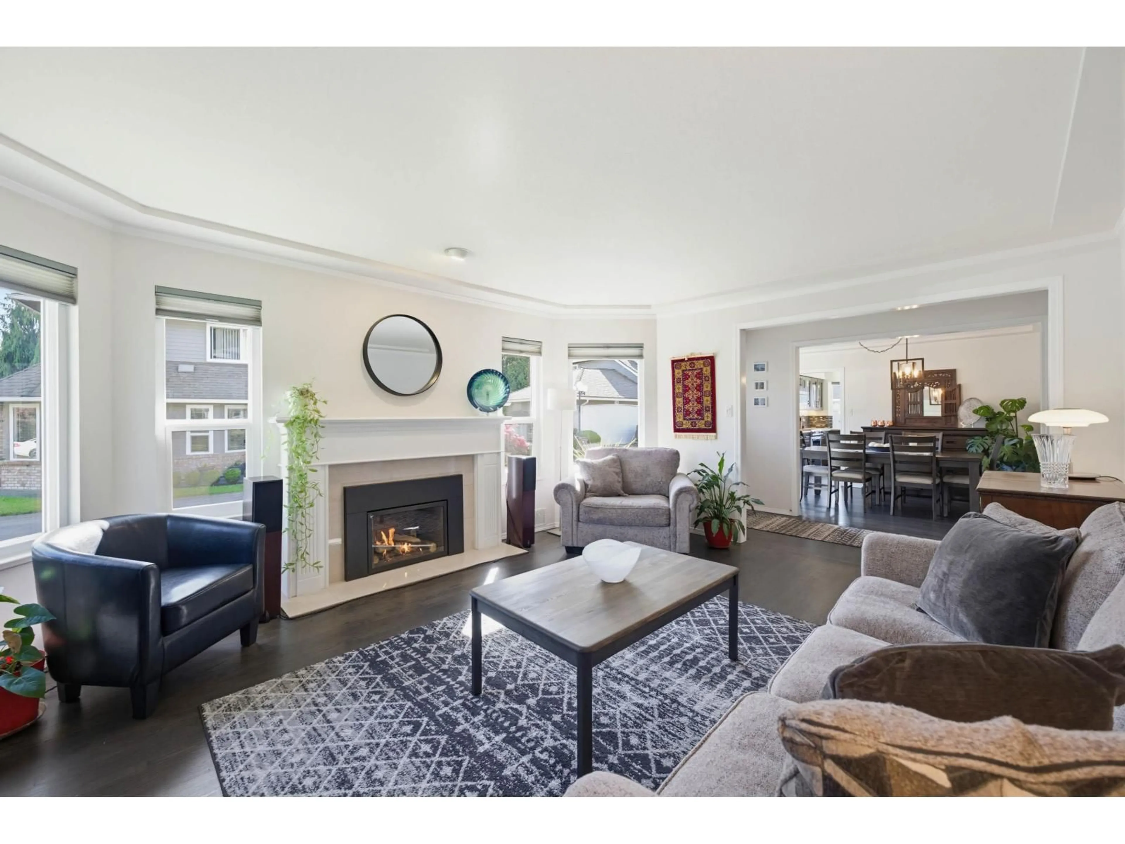 Living room with furniture, unknown for 6117 BOUNDARY DRIVE WEST, Surrey British Columbia V3X2A5