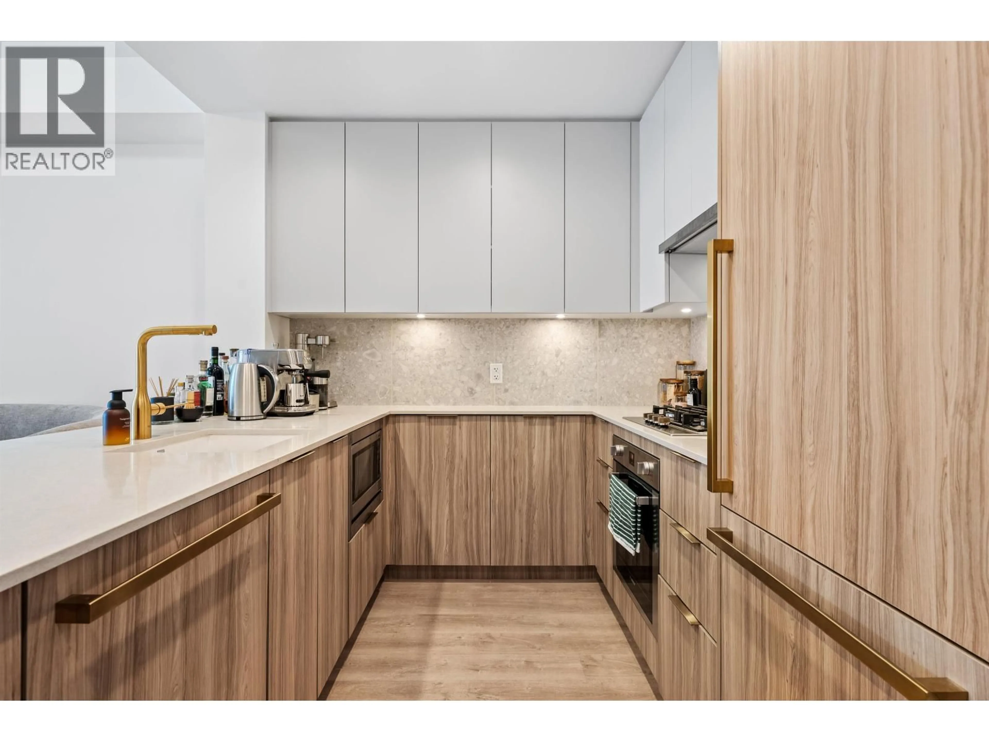 Standard kitchen, wood/laminate floor for 505 - 2385 EMERY COURT, North Vancouver British Columbia V7J0G1