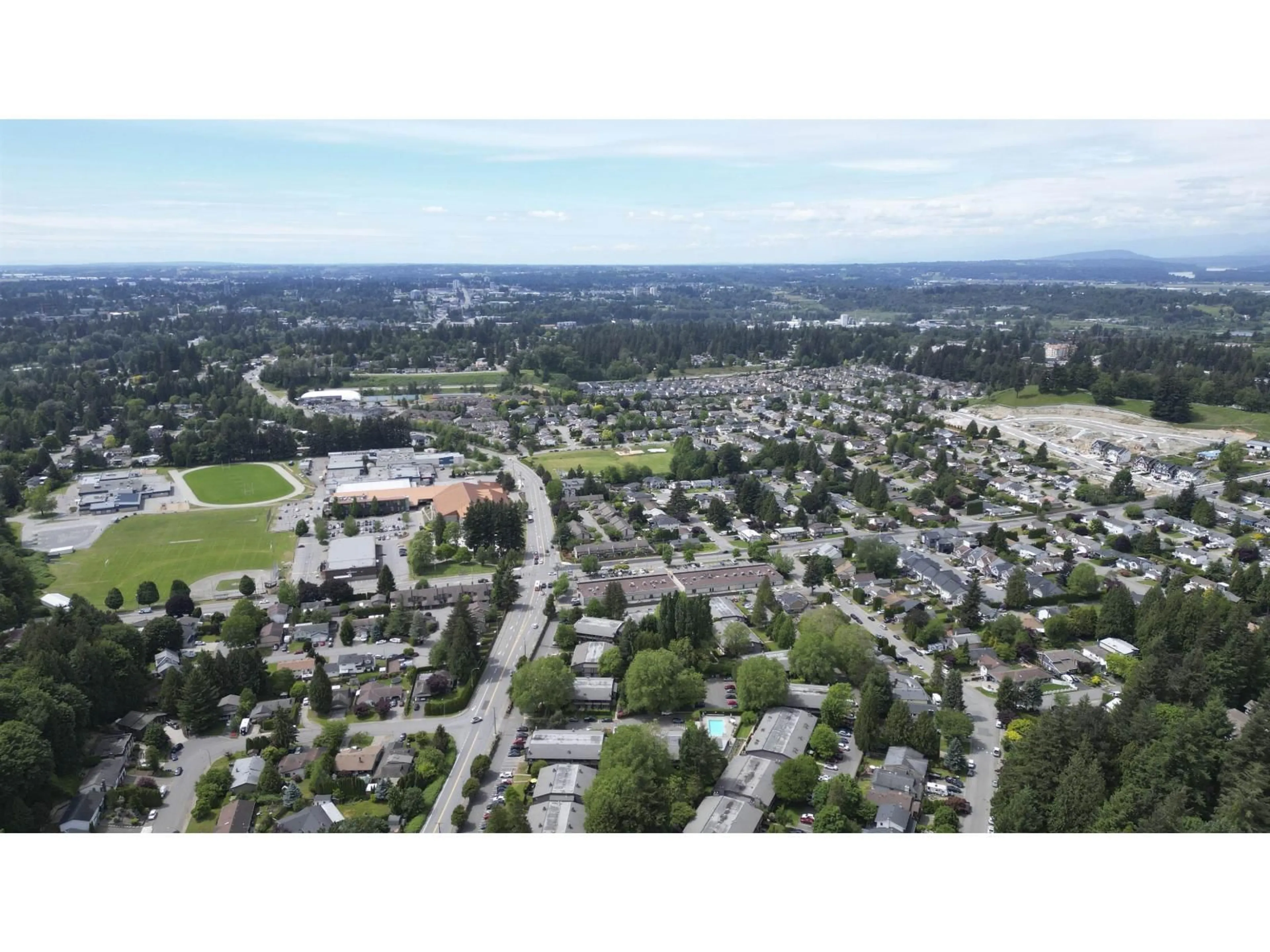 A pic from outside/outdoor area/front of a property/back of a property/a pic from drone, mountain view for 34851 GLENN MOUNTAIN DRIVE, Abbotsford British Columbia V3G1C2