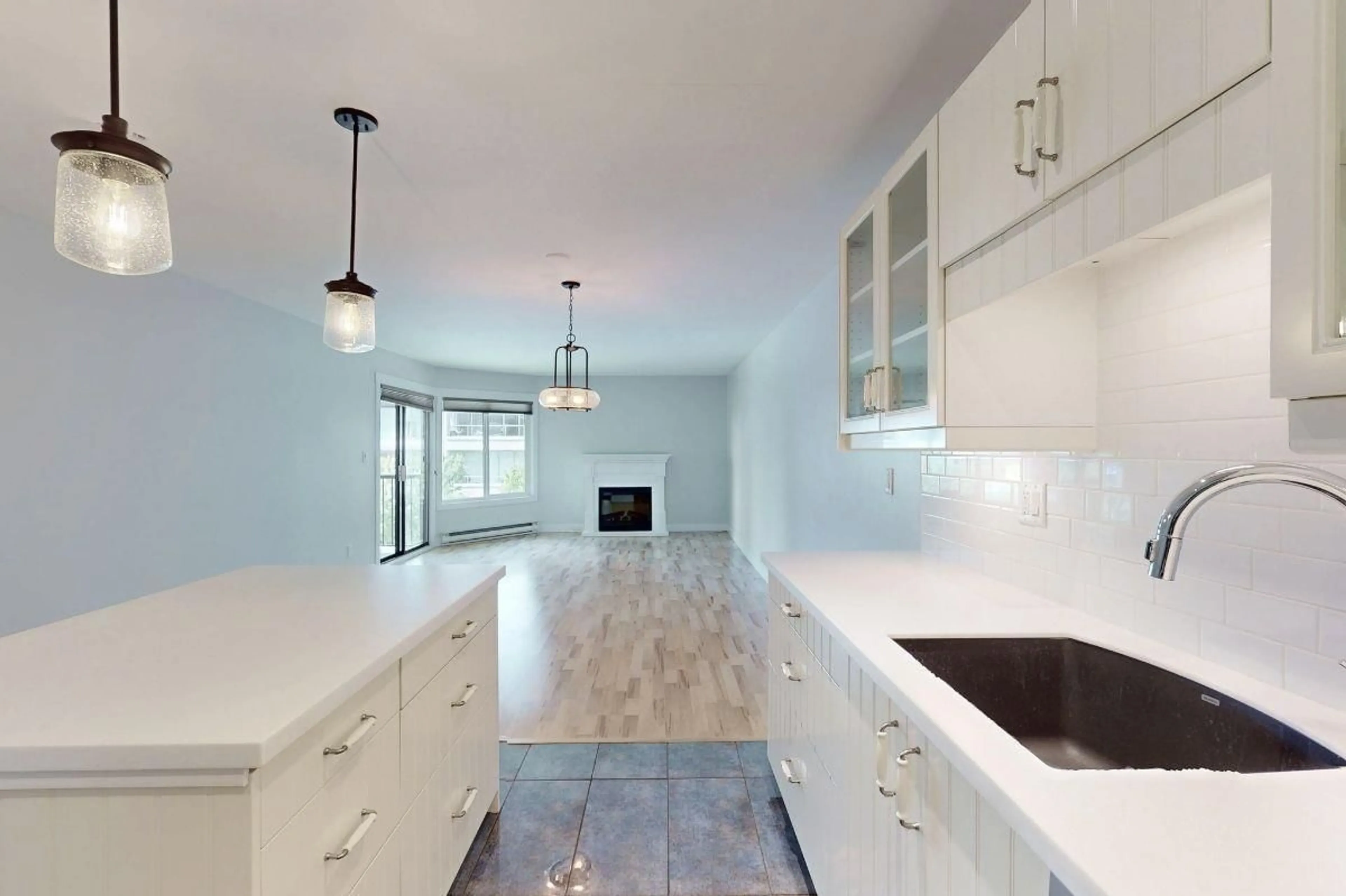 Open concept kitchen, ceramic/tile floor for 309 - 1520 VIDAL STREET, White Rock British Columbia V4B3T7