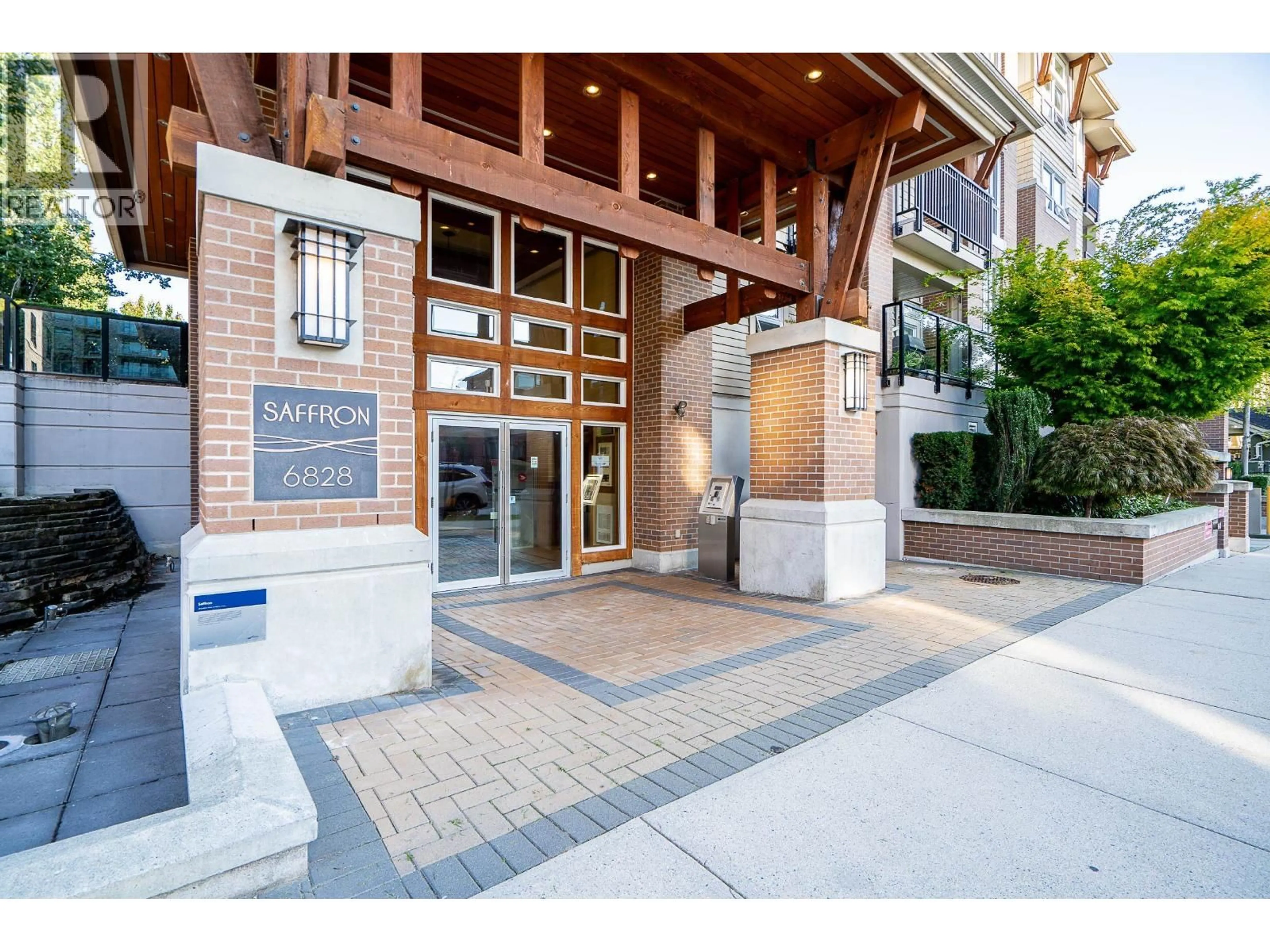 Indoor foyer for 309 - 6828 ECKERSLEY ROAD, Richmond British Columbia V6Y0E8
