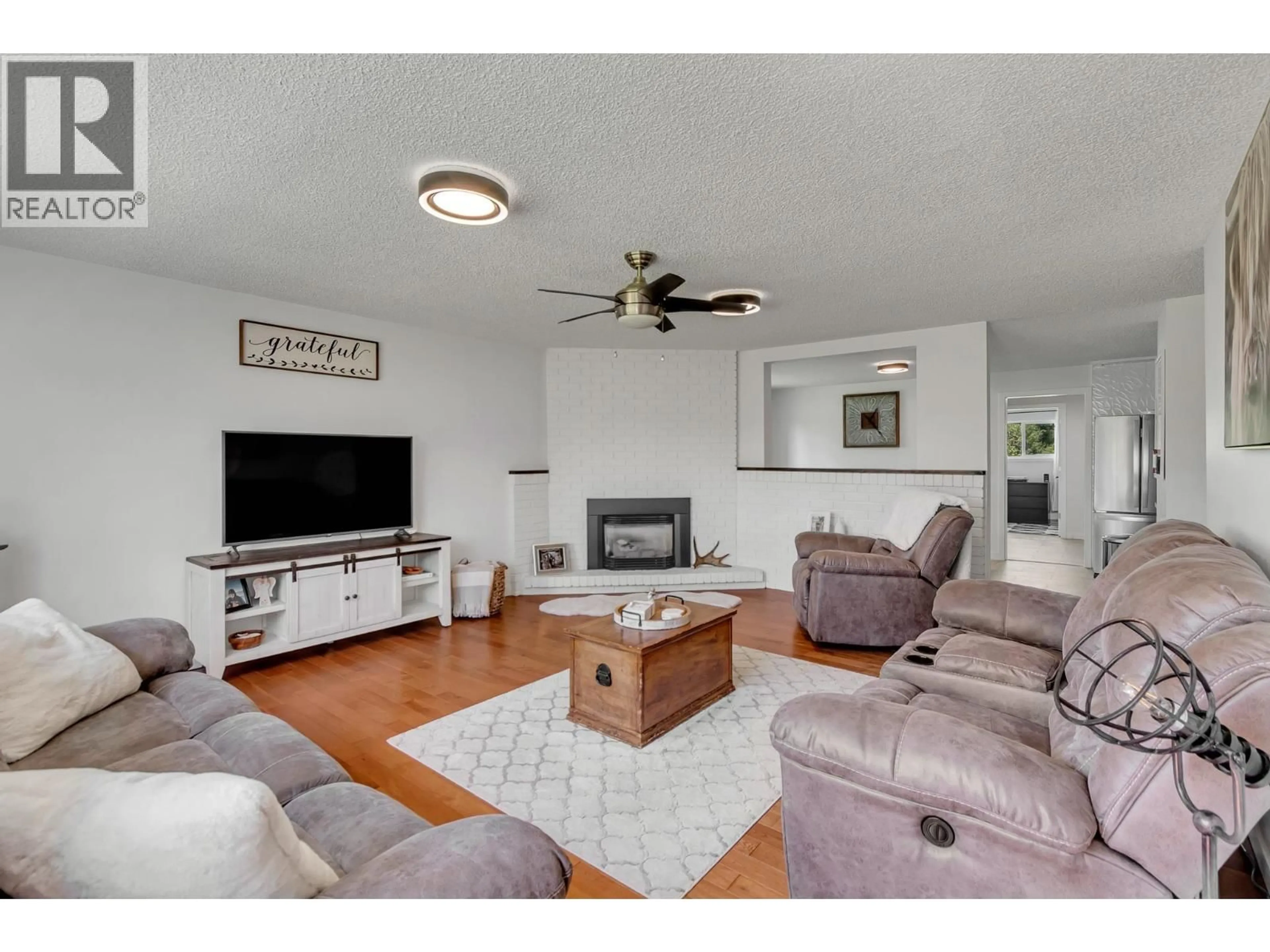 Living room with furniture, unknown for 6020 BUCKHORN LAKE ROAD, Prince George British Columbia V2N6B2